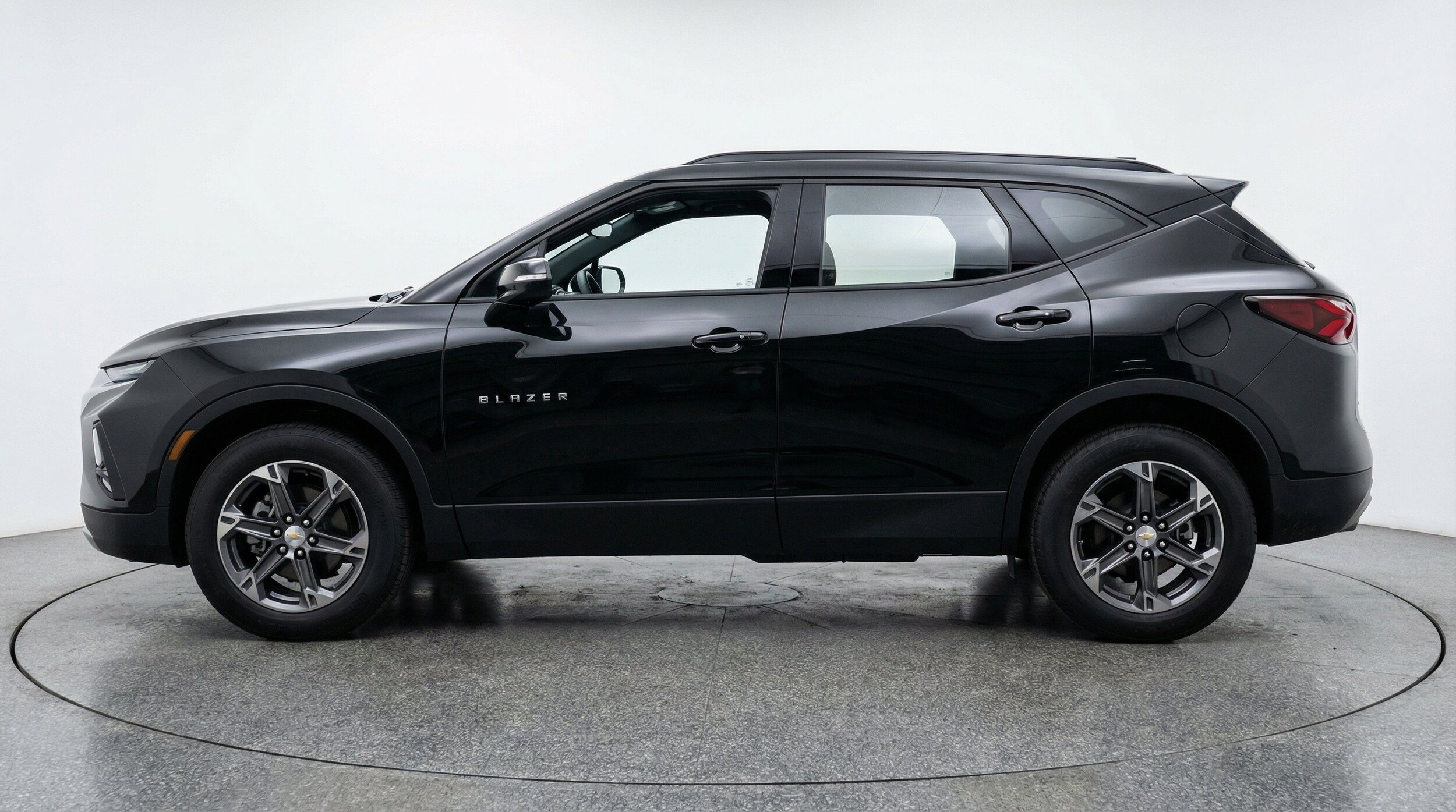 Thumbnail: 2026 Chevrolet Blazer - 5