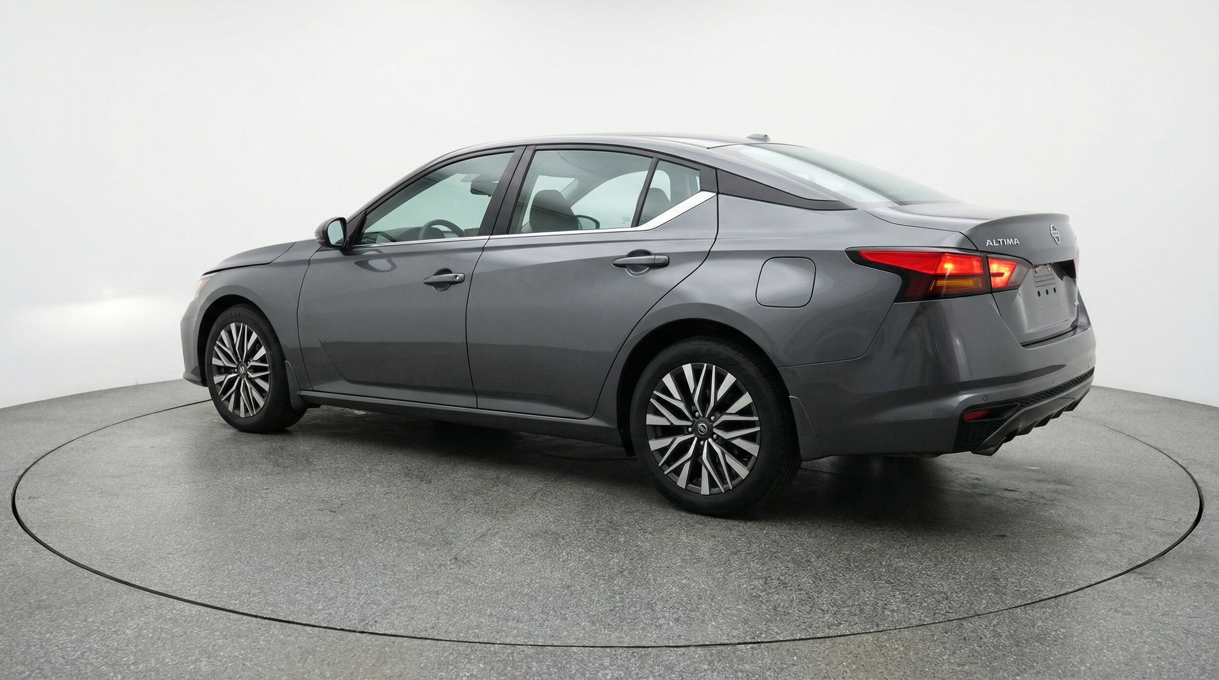 Thumbnail: 2025 Nissan Altima - 6