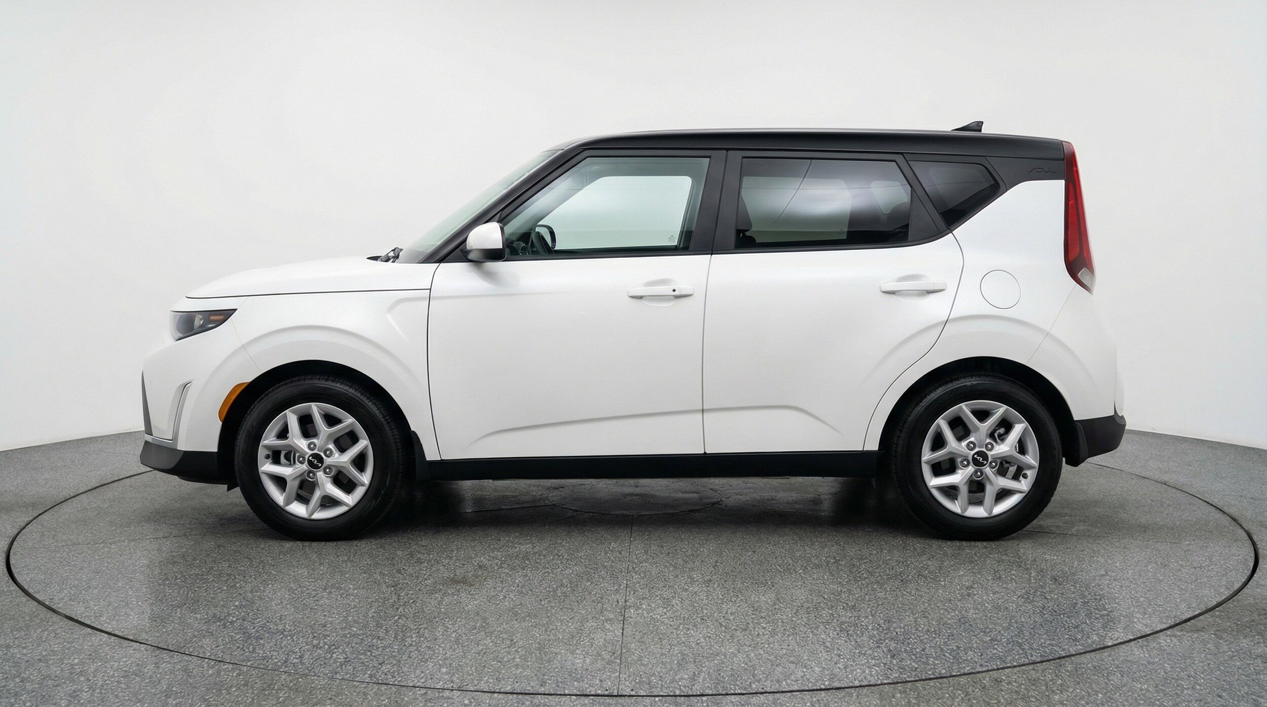 Thumbnail: 2025 Kia Soul - 5