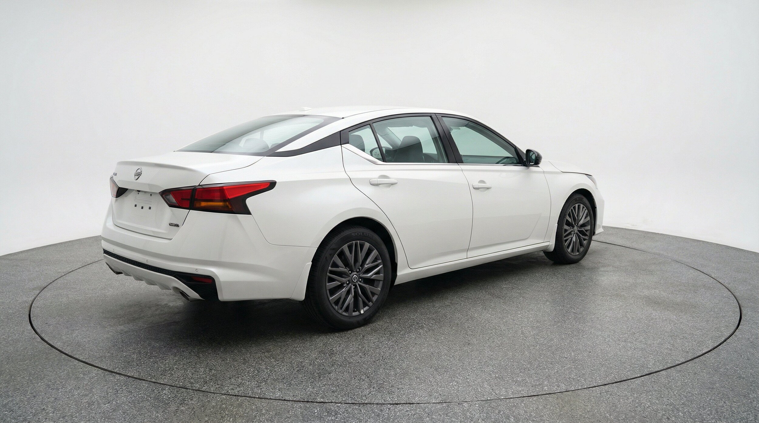 Thumbnail: 2025 Nissan Altima - 9