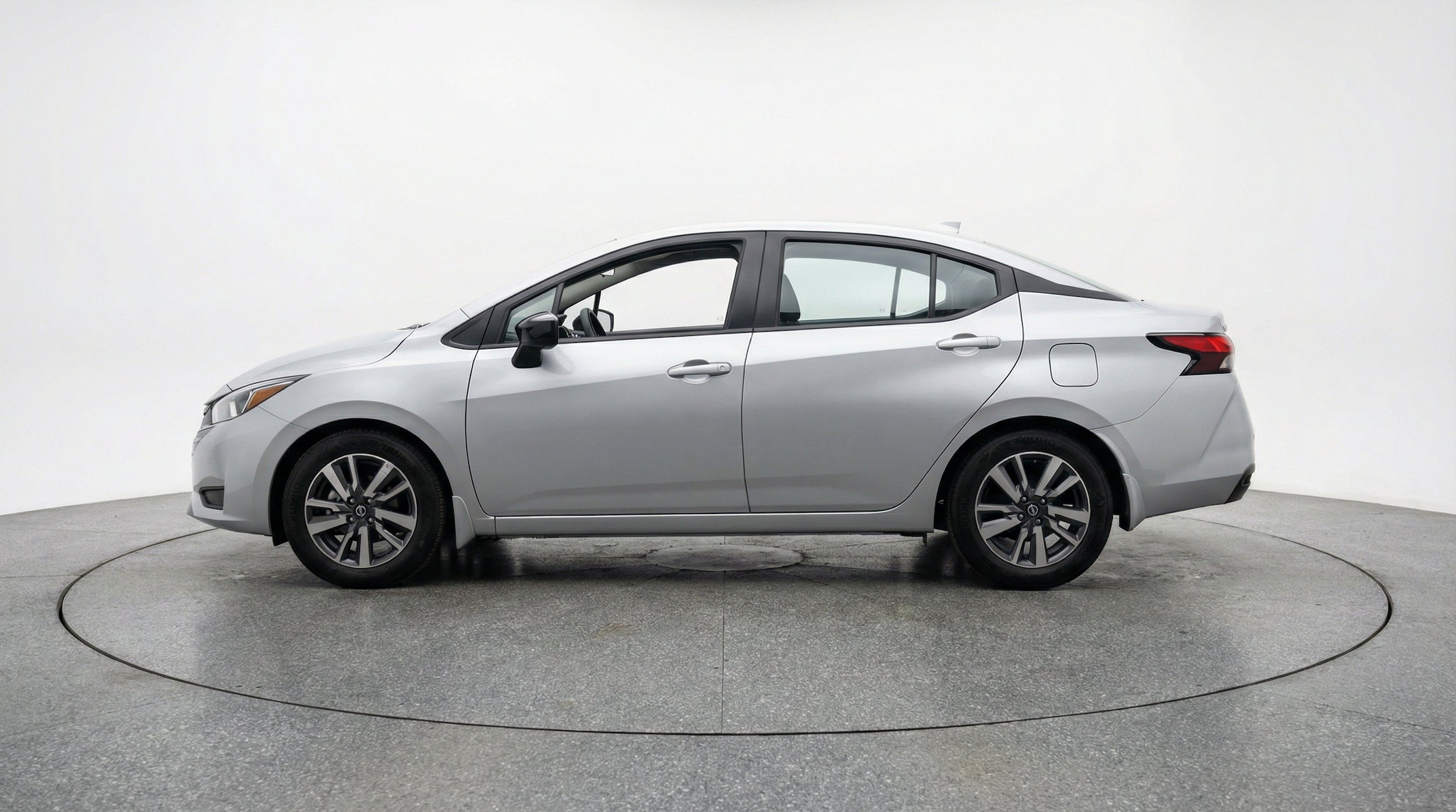 Thumbnail: 2025 Nissan Versa - 5