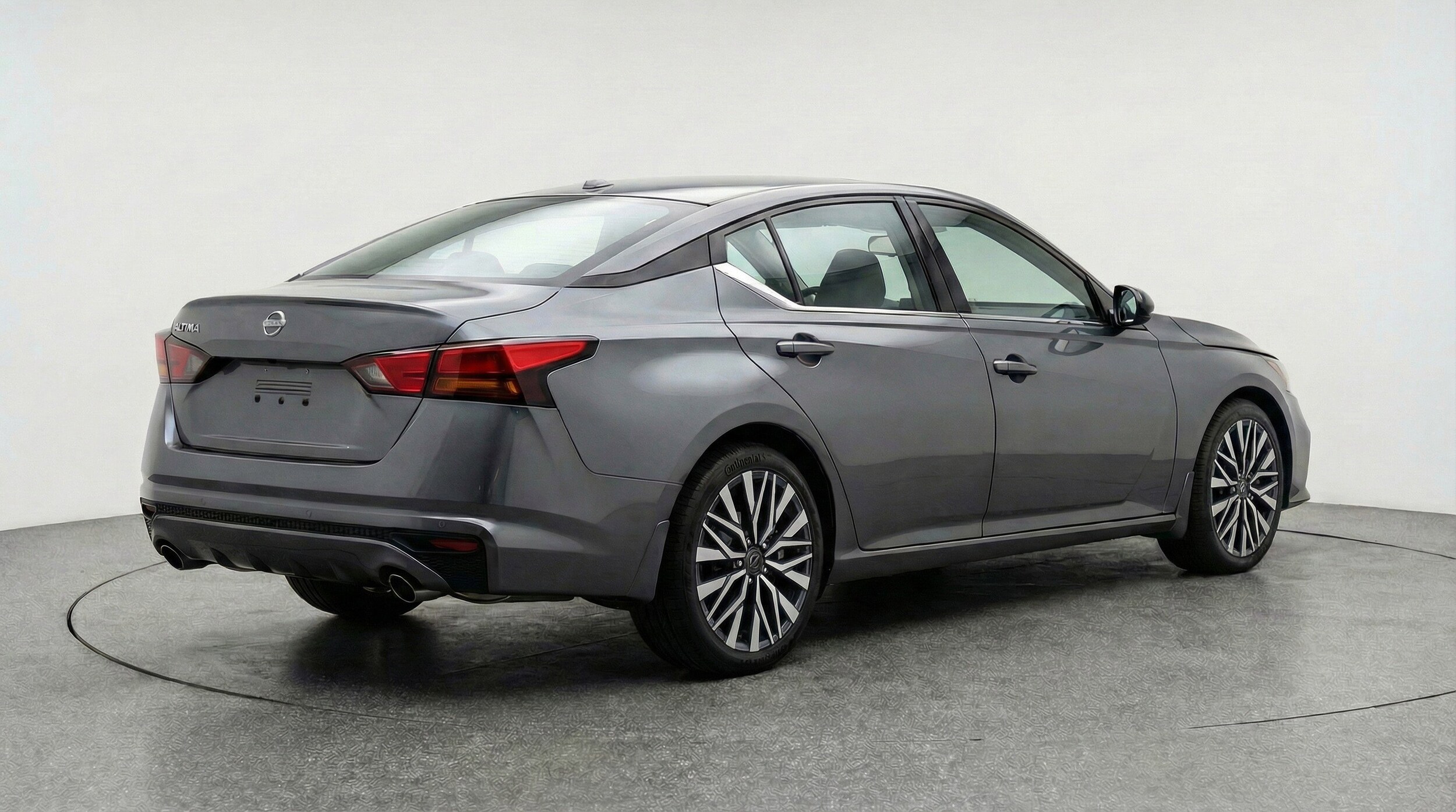 Thumbnail: 2025 Nissan Altima - 9