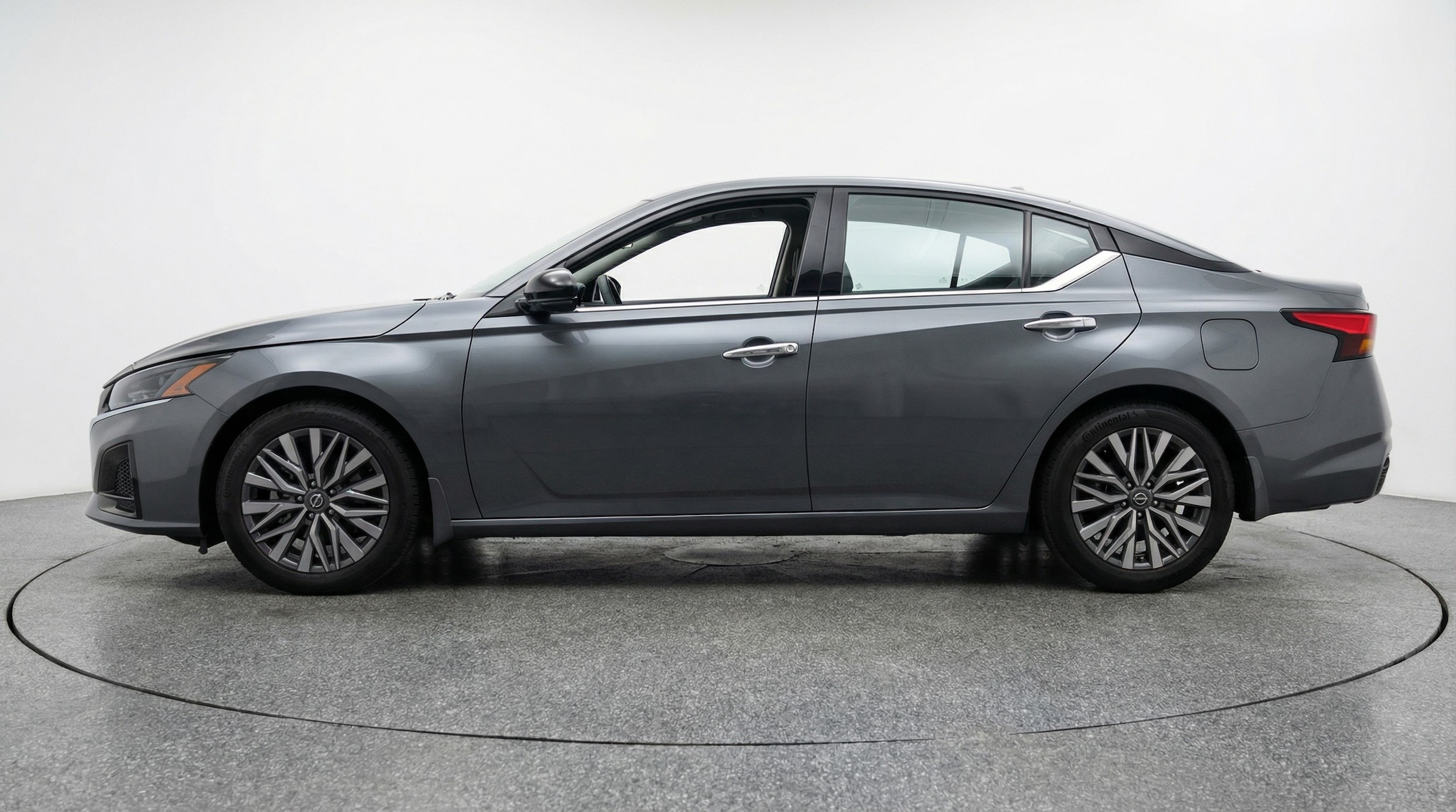 Thumbnail: 2025 Nissan Altima - 4