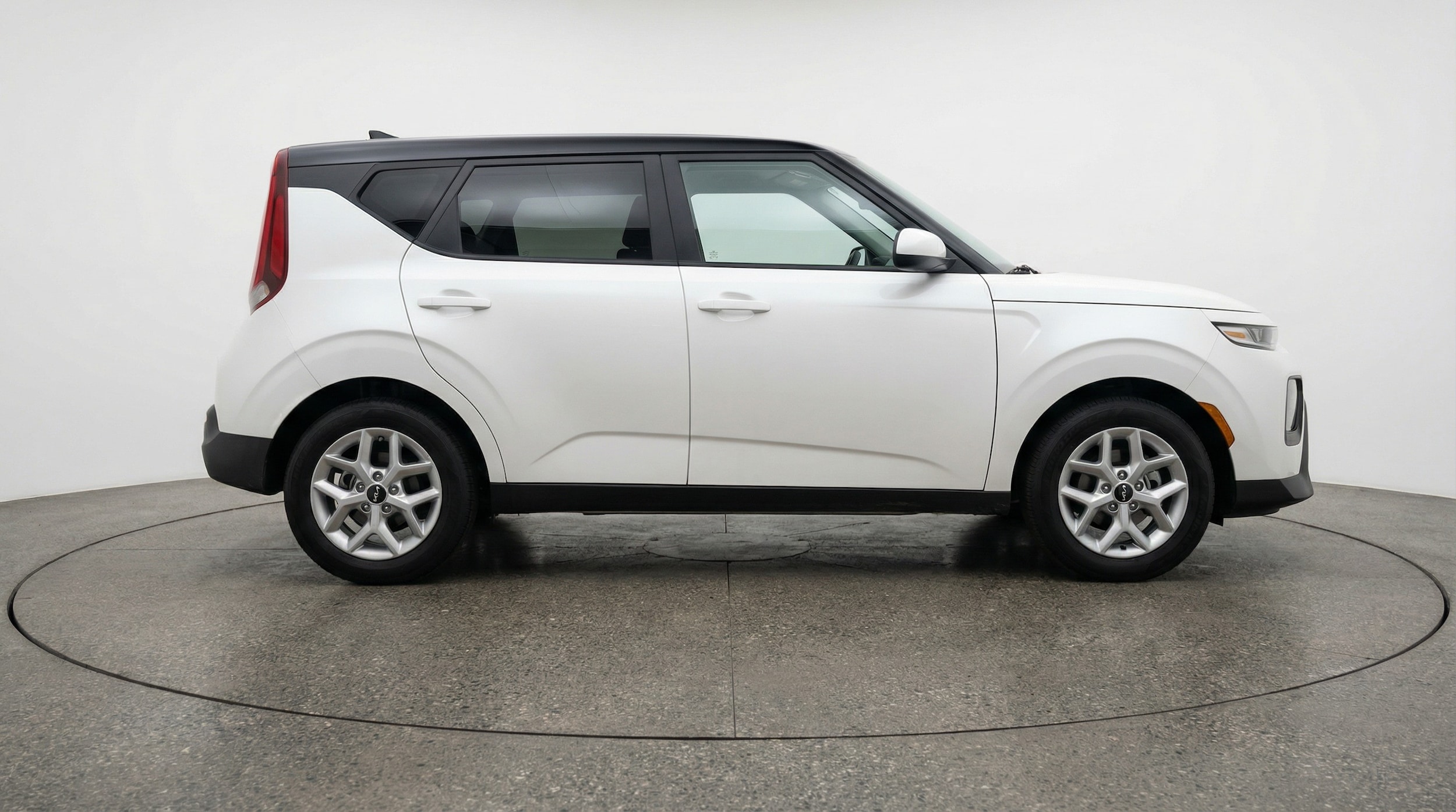 Thumbnail: 2025 Kia Soul - 8