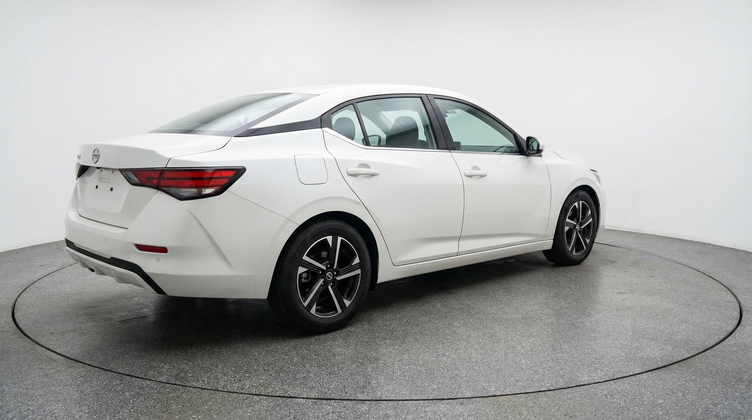 Thumbnail: 2025 Nissan Sentra - 9