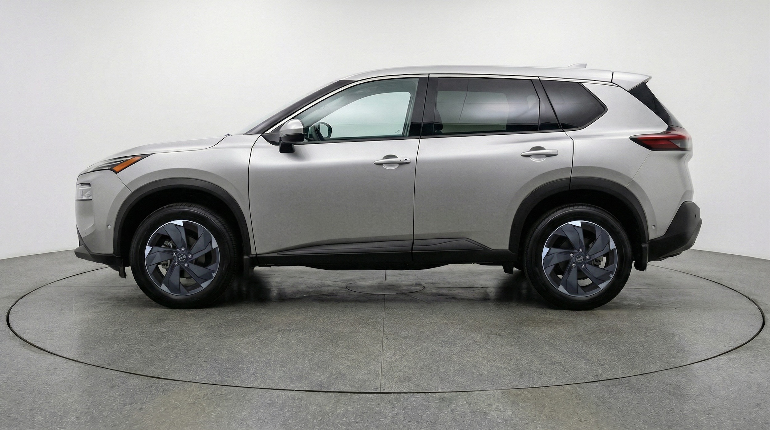 Thumbnail: 2025 Nissan Rogue - 4