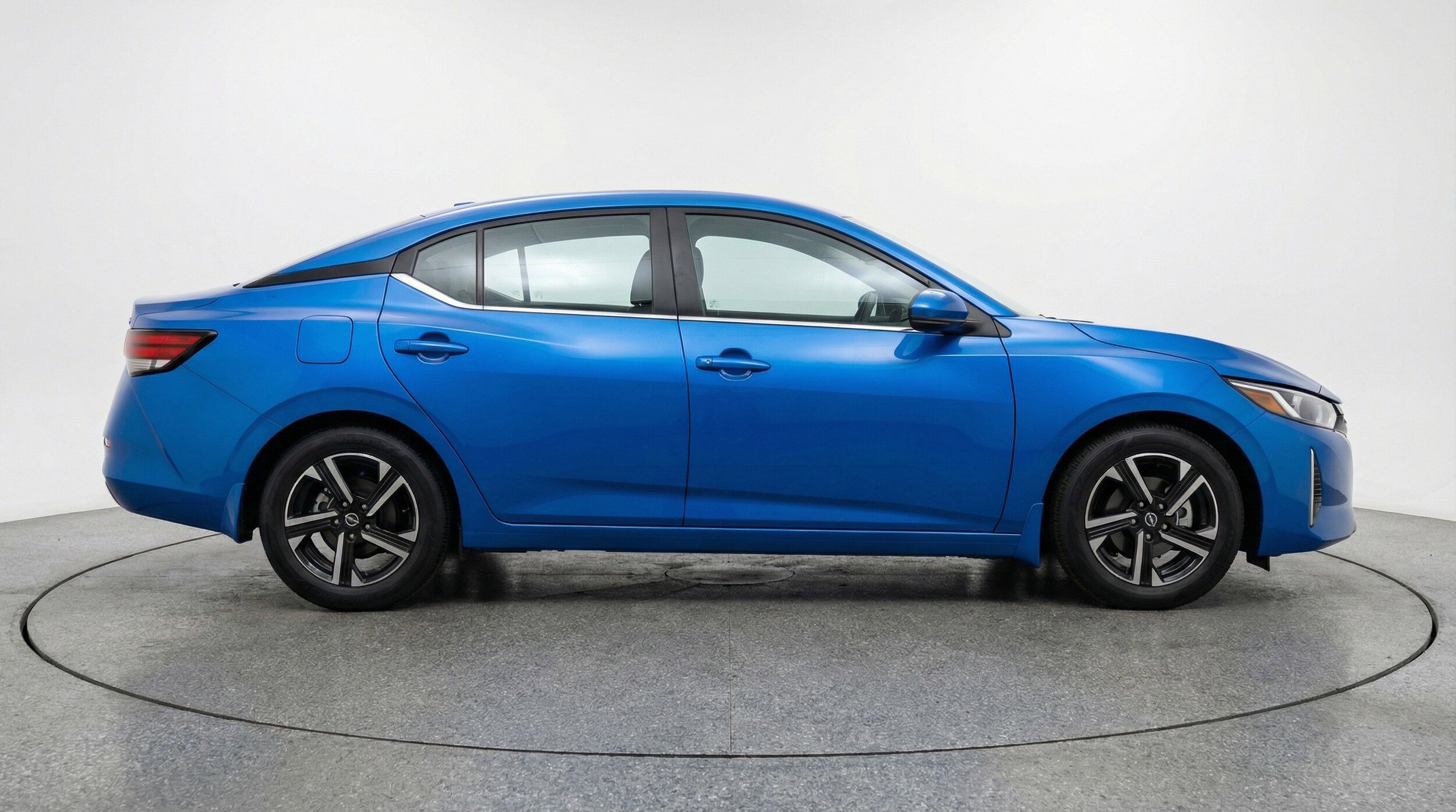 Thumbnail: 2025 Nissan Sentra - 11