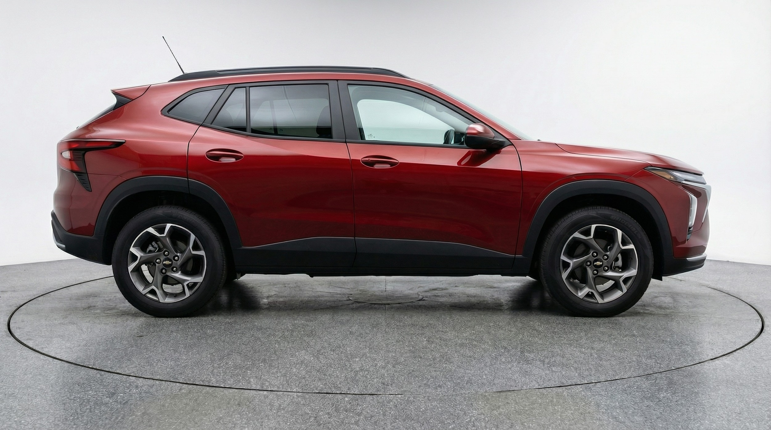 Thumbnail: 2025 Chevrolet Trax - 8