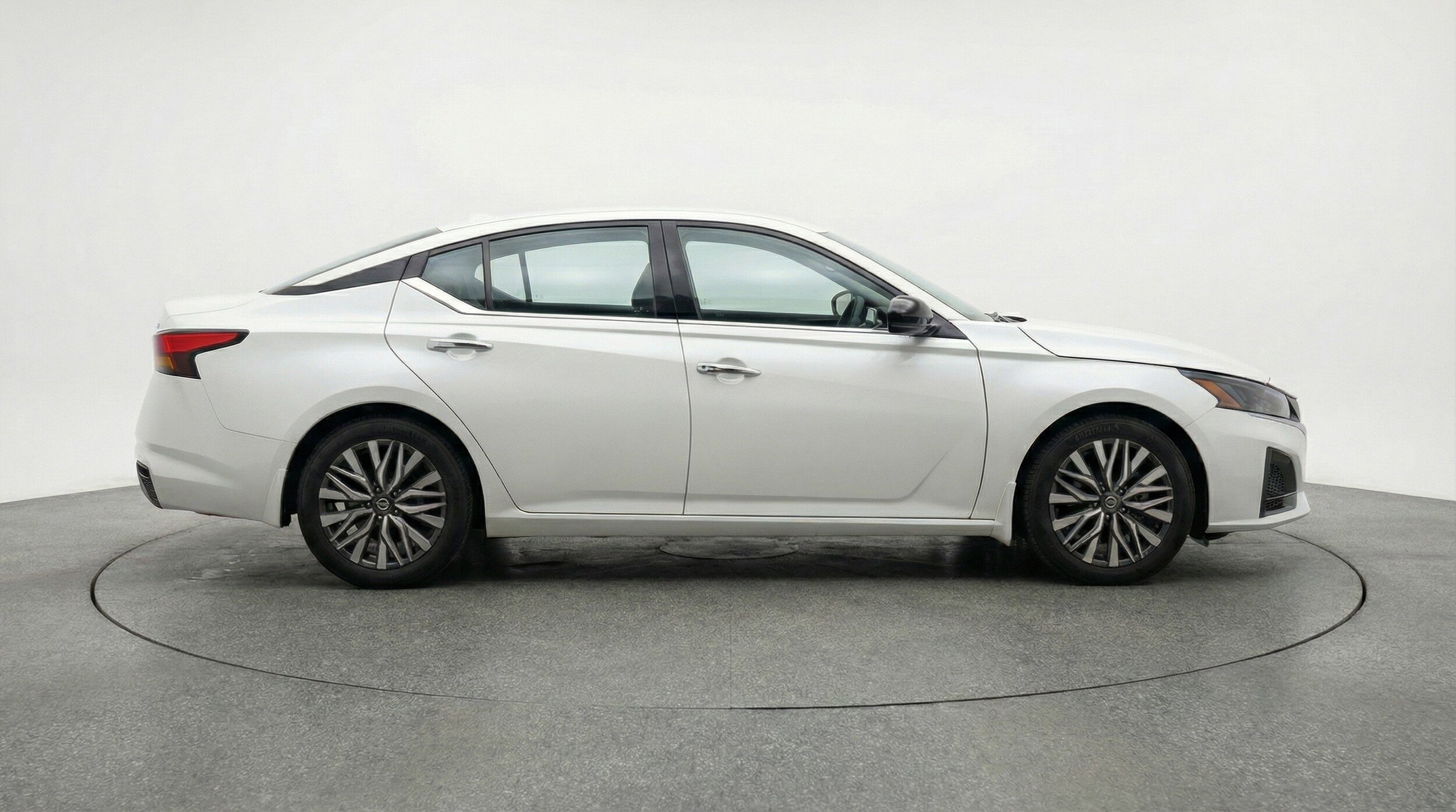Thumbnail: 2025 Nissan Altima - 11