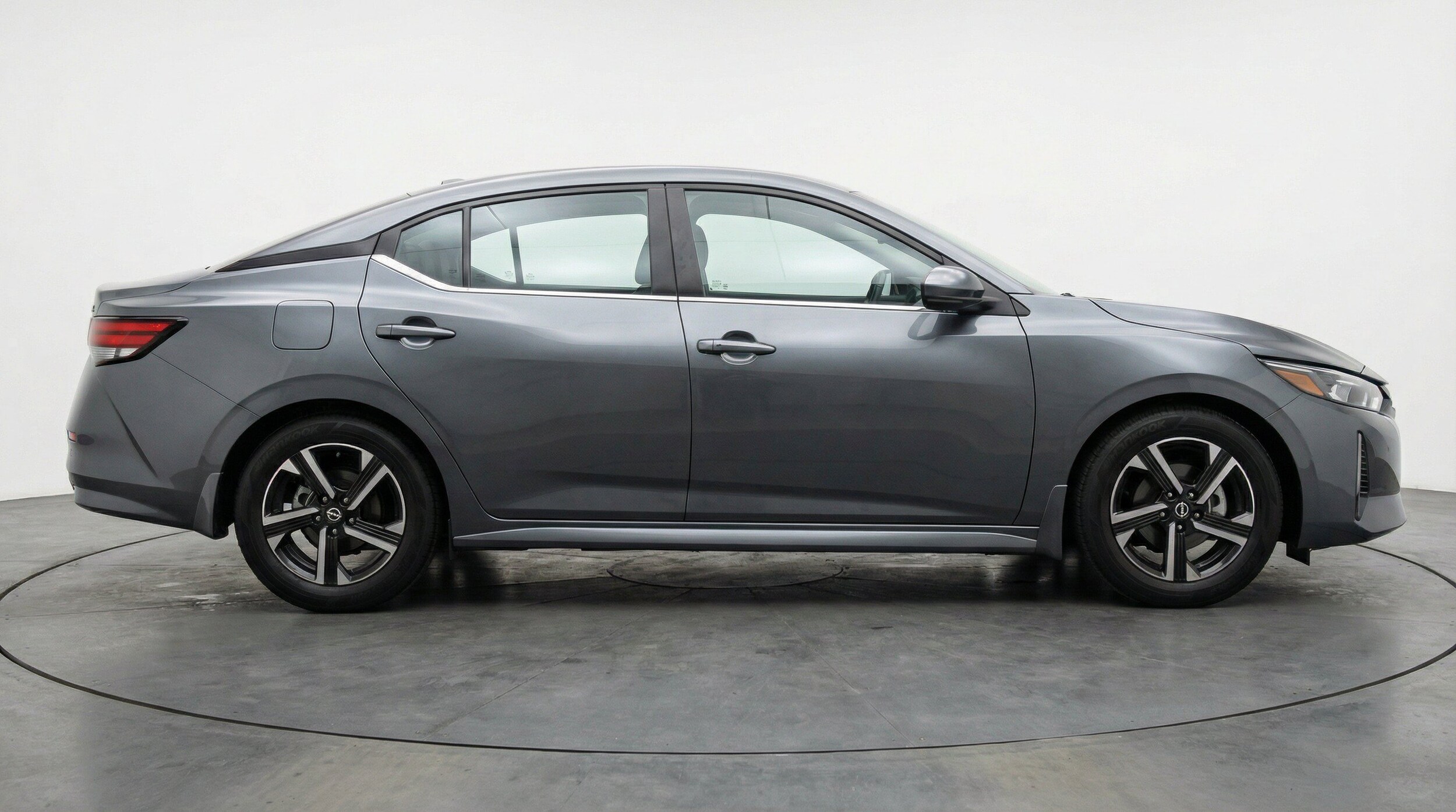Thumbnail: 2025 Nissan Sentra - 11