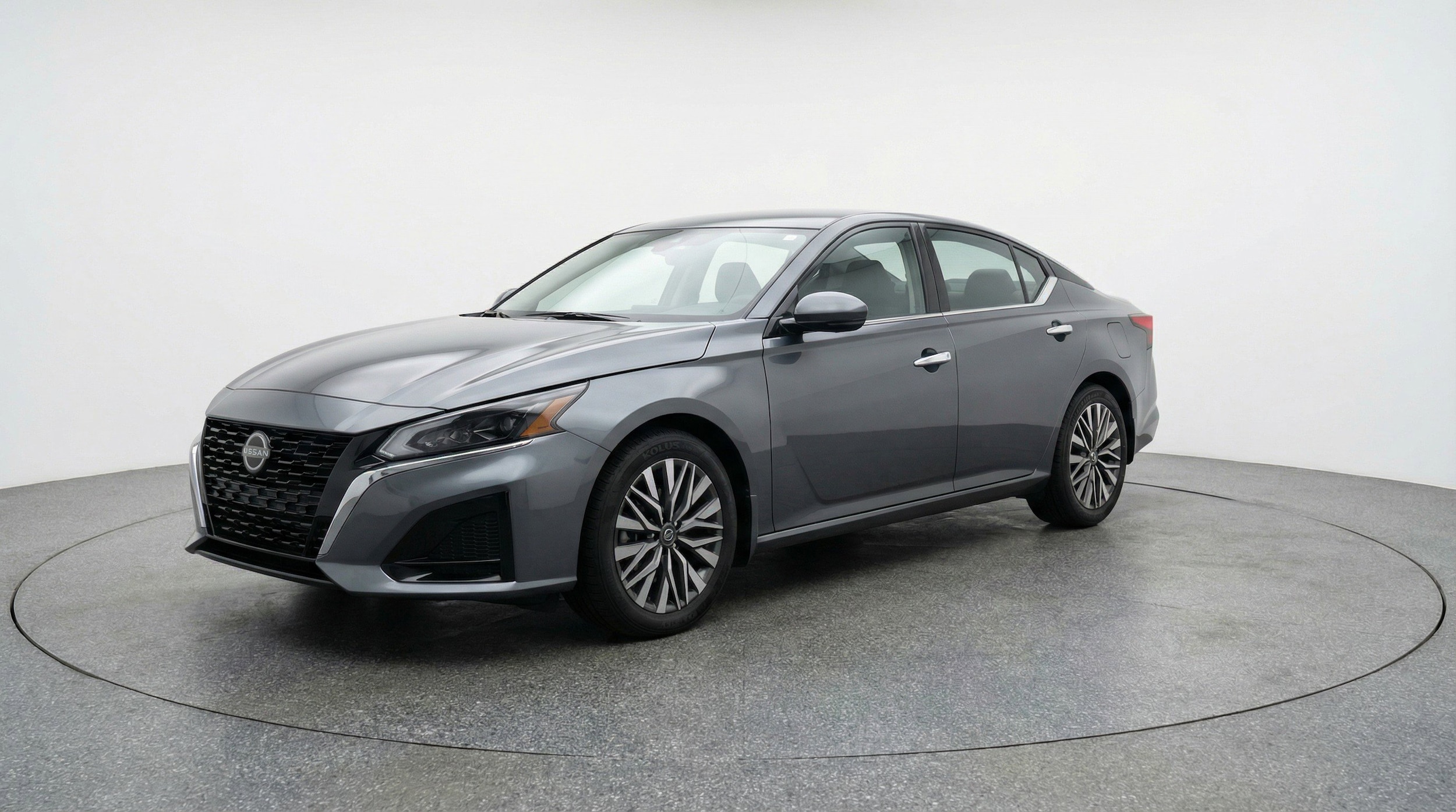 Thumbnail: 2025 Nissan Altima - 3