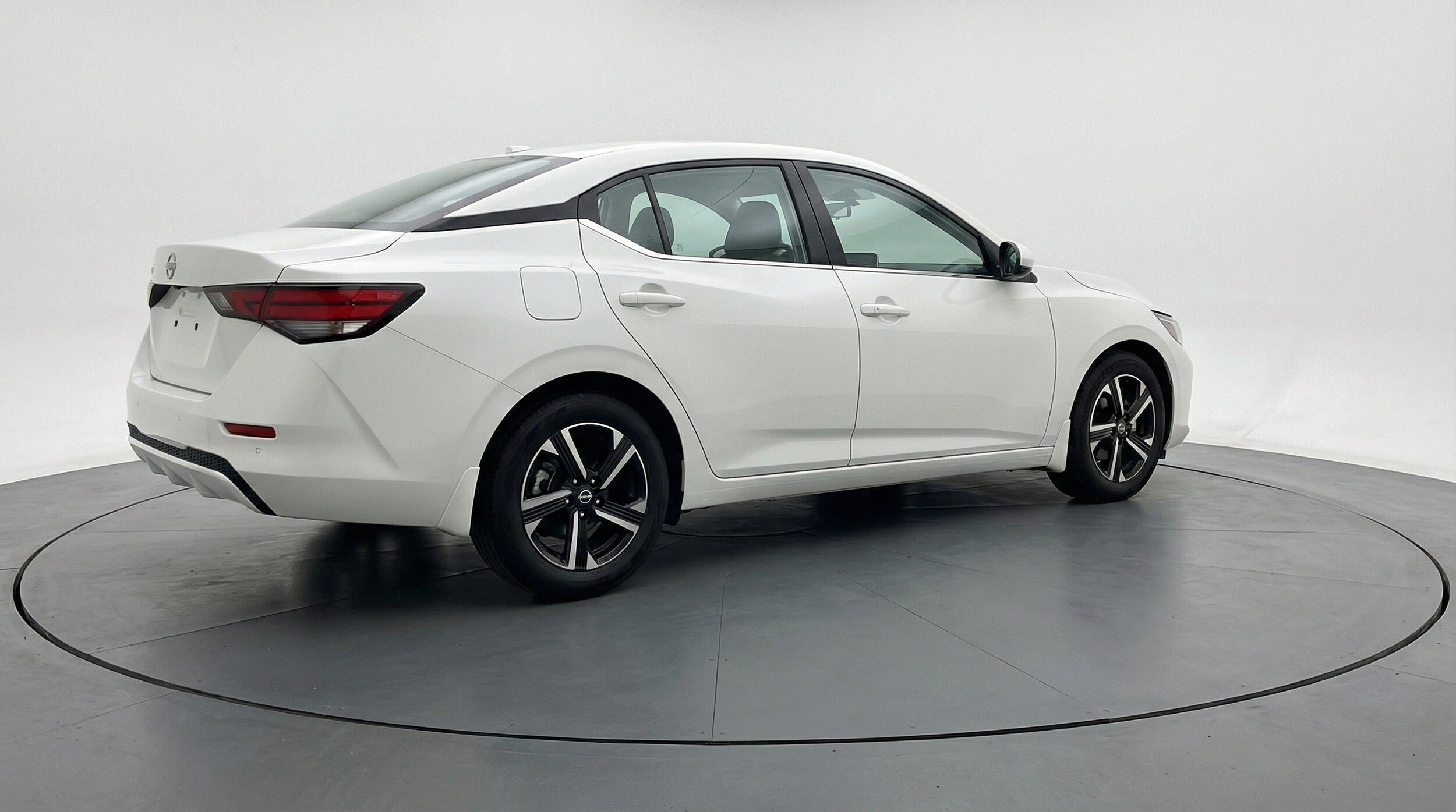 Thumbnail: 2025 Nissan Sentra - 9