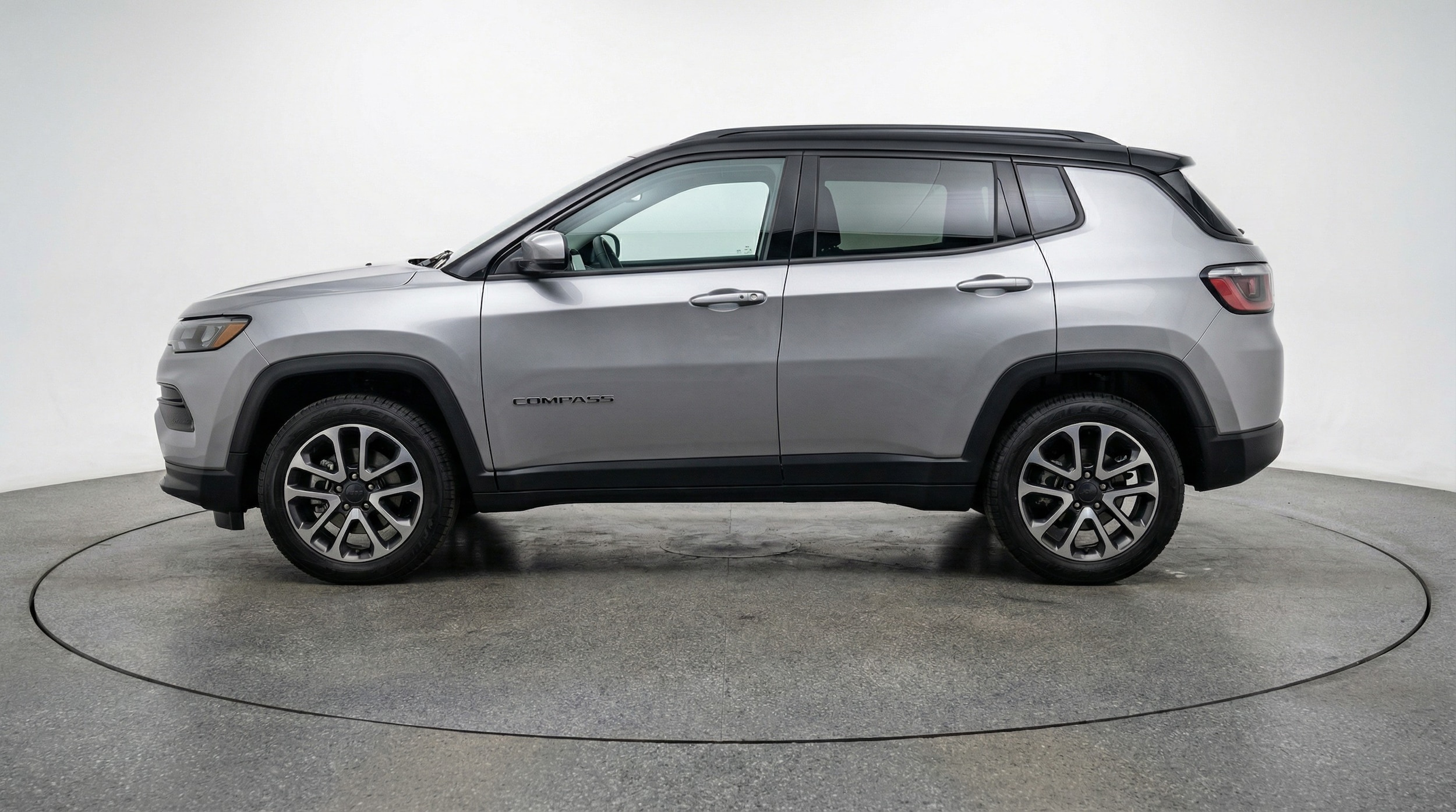 Thumbnail: 2025 Jeep Compass - 4