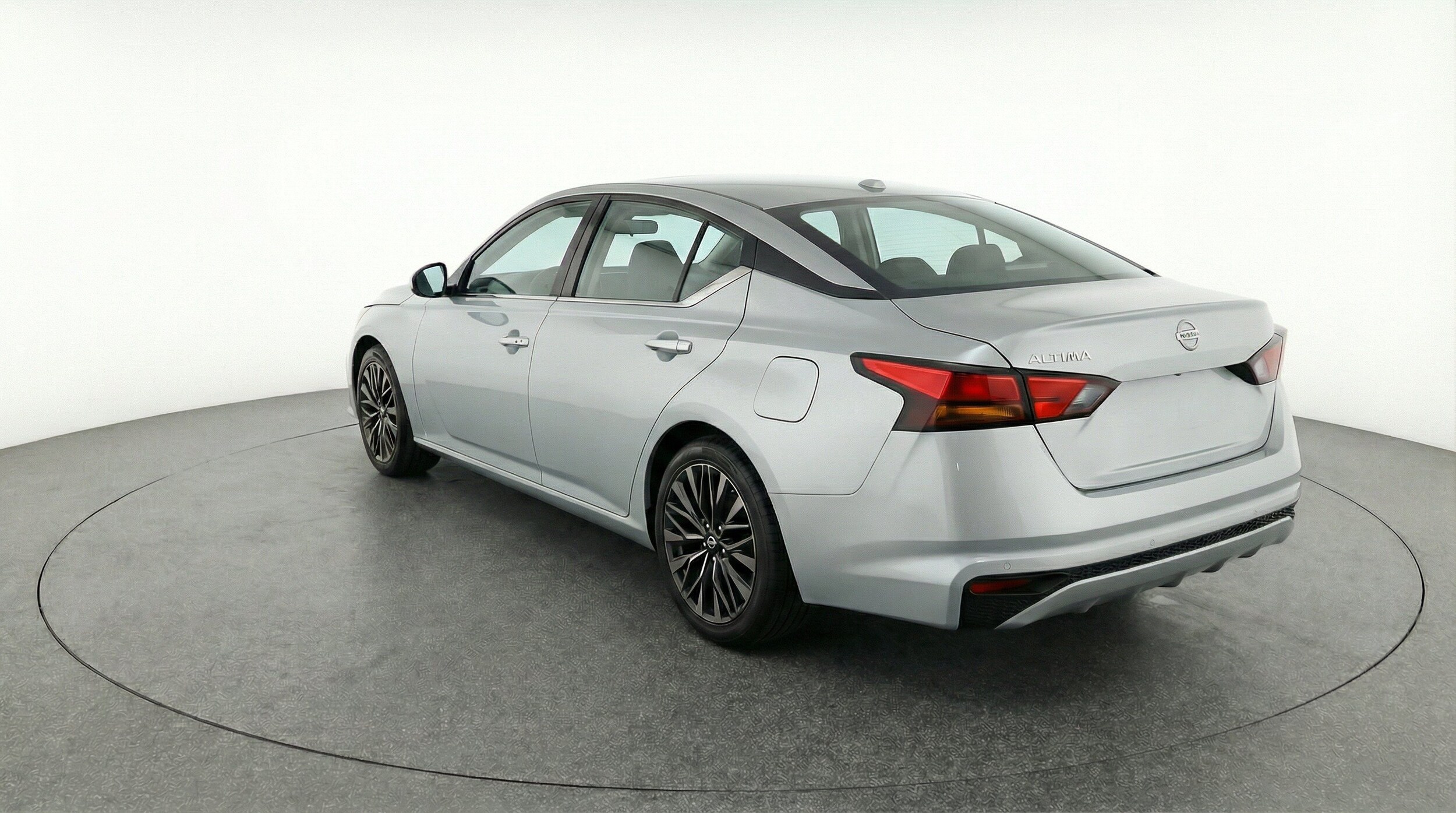 Thumbnail: 2025 Nissan Altima - 6