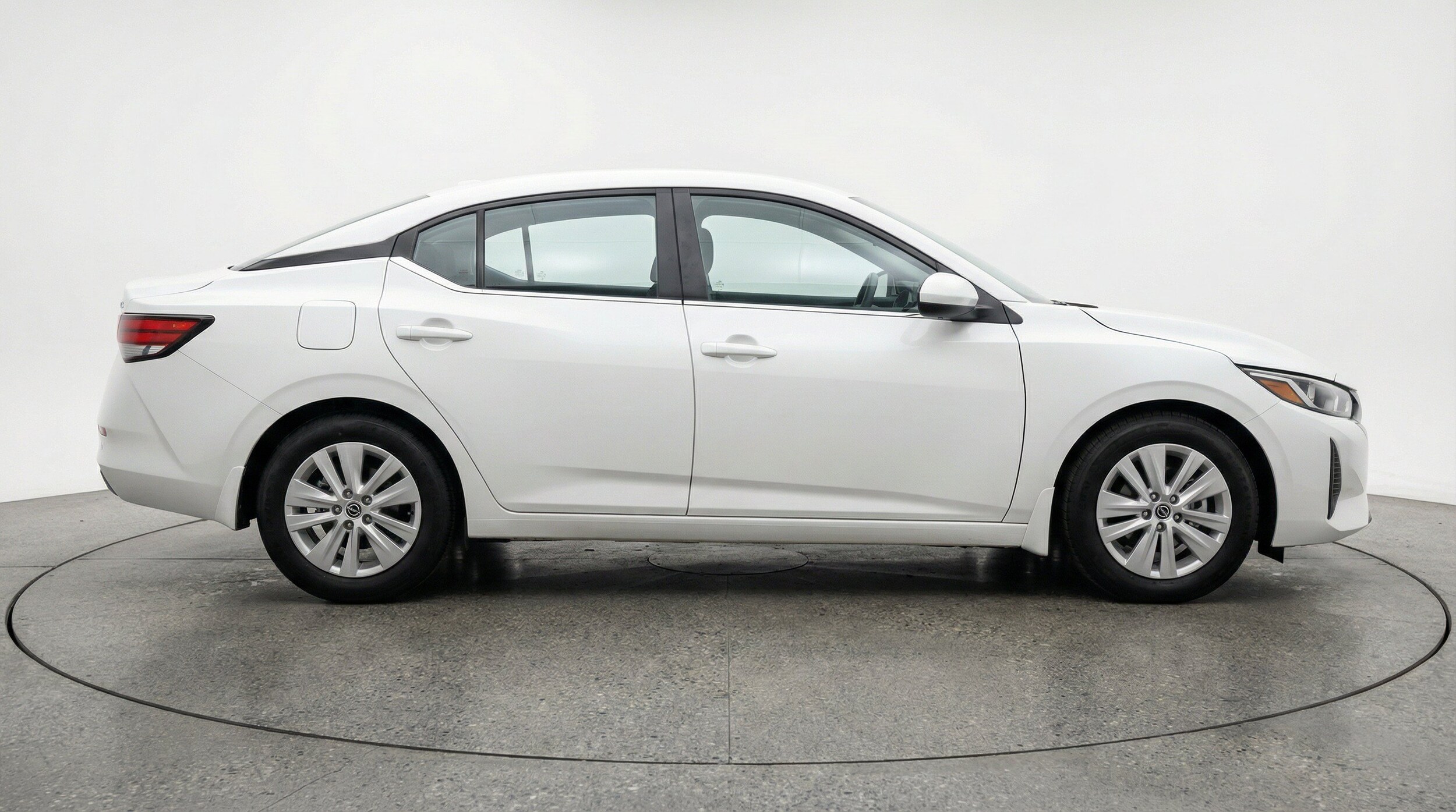 Thumbnail: 2025 Nissan Sentra - 11