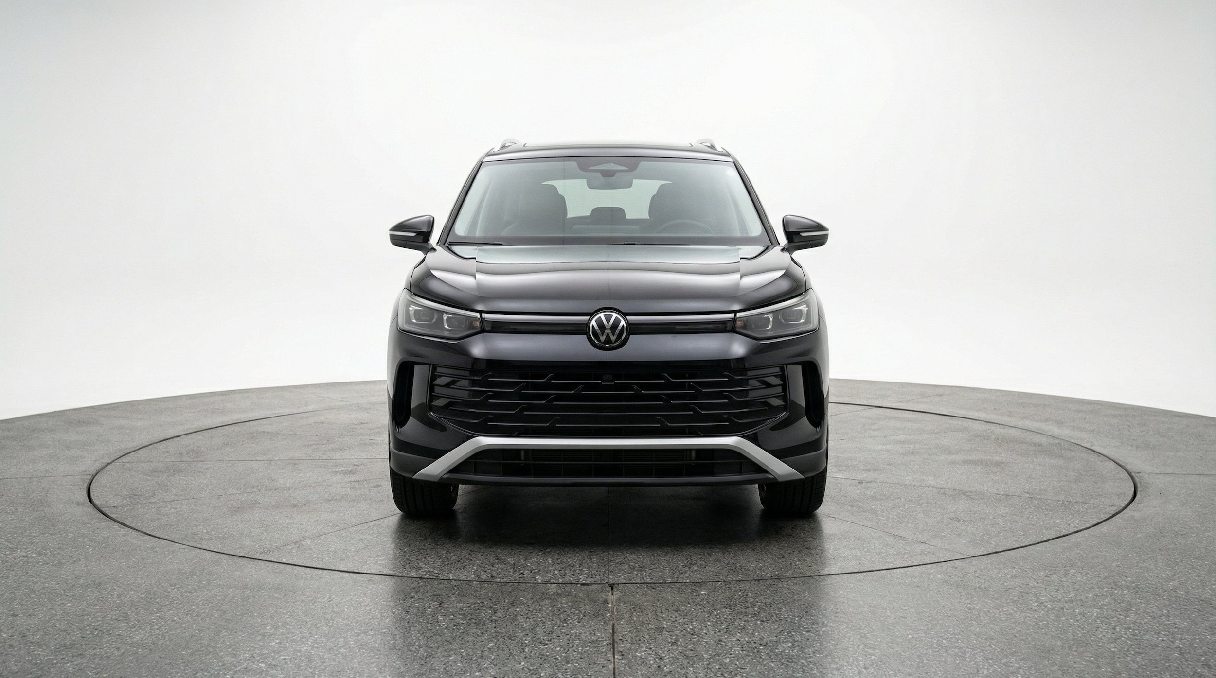 Thumbnail: 2026 Volkswagen Tiguan - 2