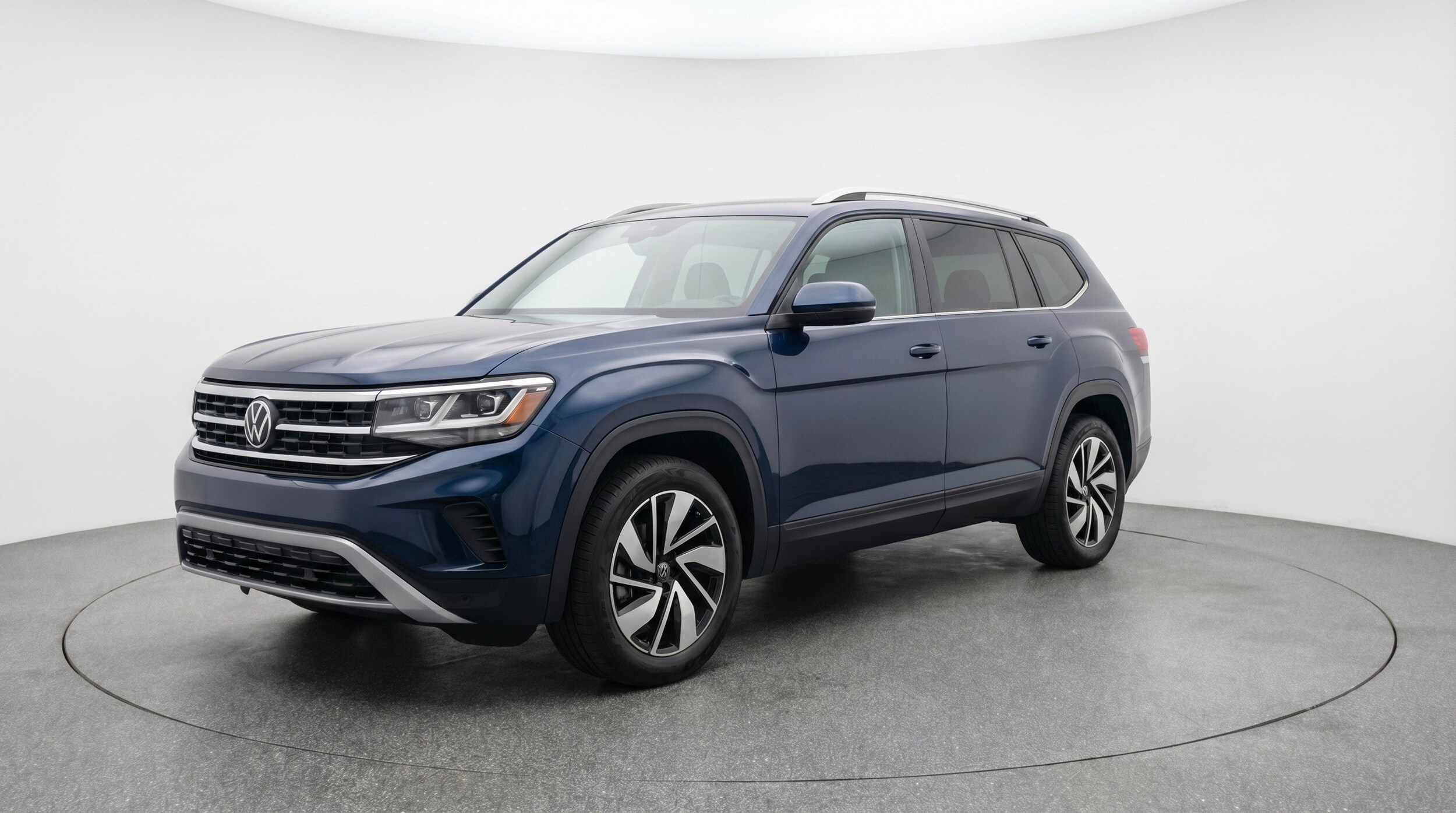 Thumbnail: 2026 Volkswagen Atlas - 3