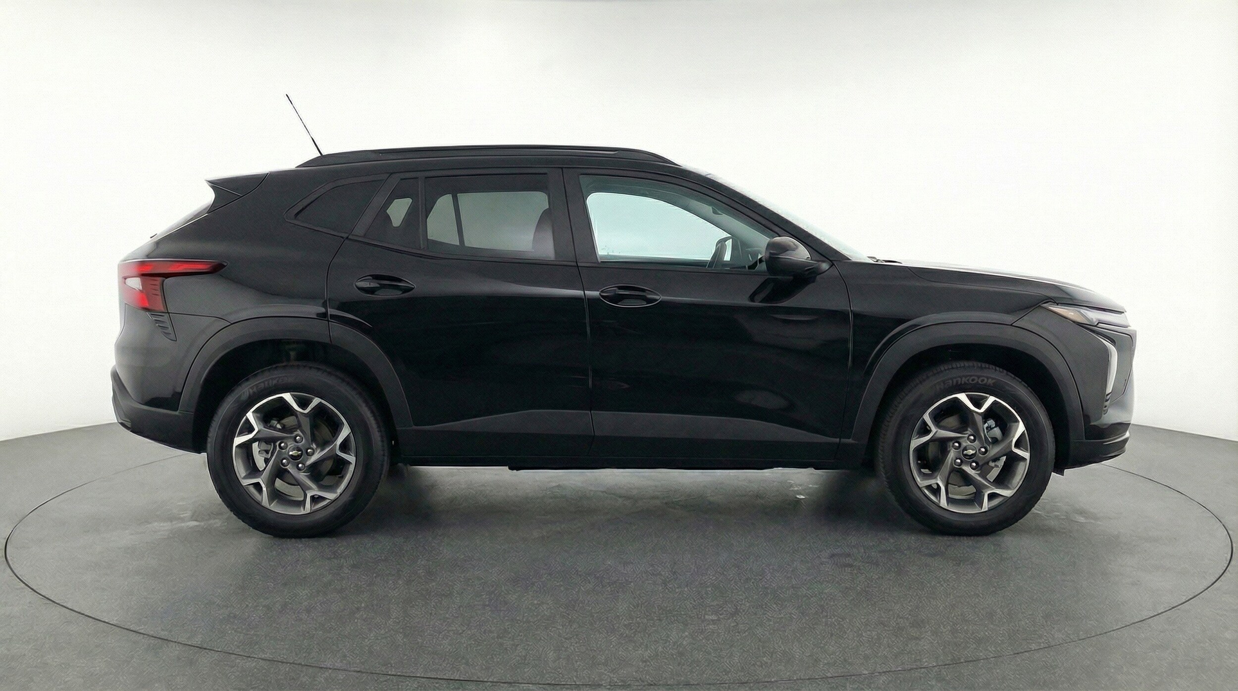 Thumbnail: 2025 Chevrolet Trax - 11