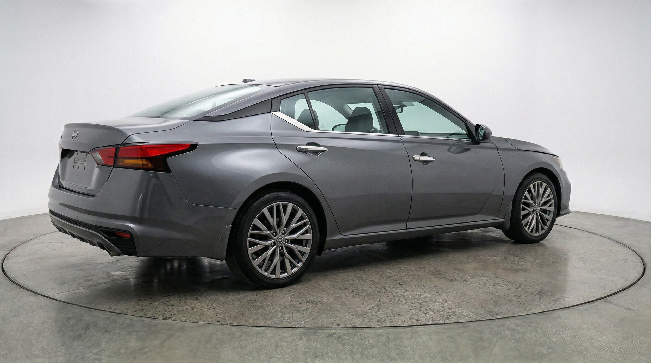 Thumbnail: 2025 Nissan Altima - 7