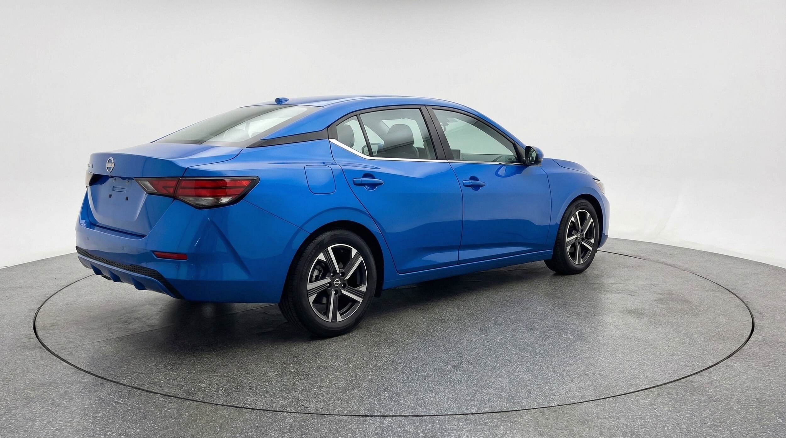 Thumbnail: 2025 Nissan Sentra - 9