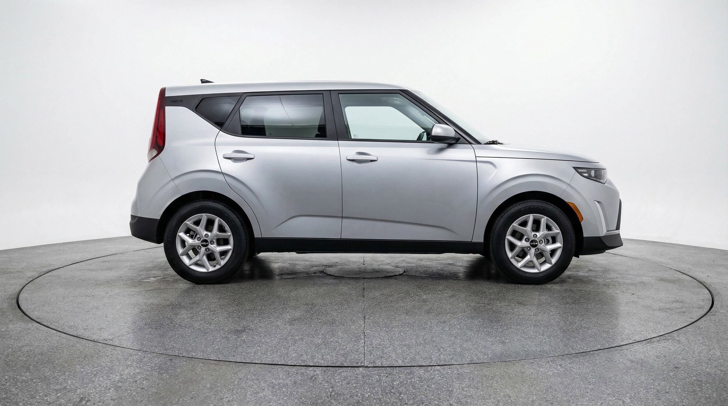 Thumbnail: 2025 Kia Soul - 11