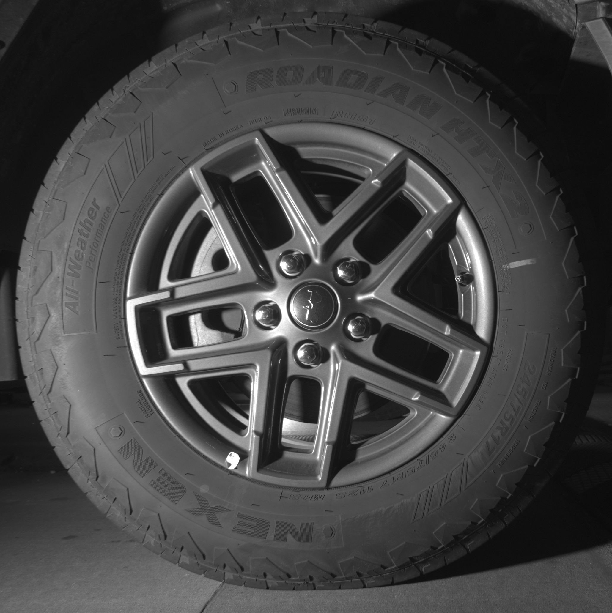 Thumbnail: 2025 Jeep Wrangler - 13