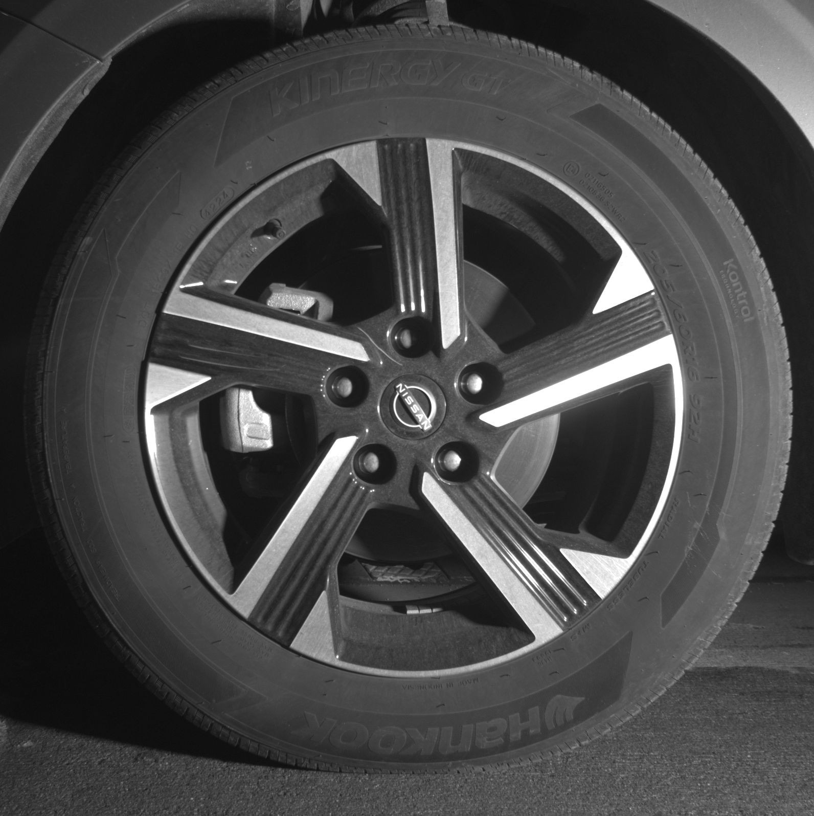 Thumbnail: 2025 Nissan Sentra - 9