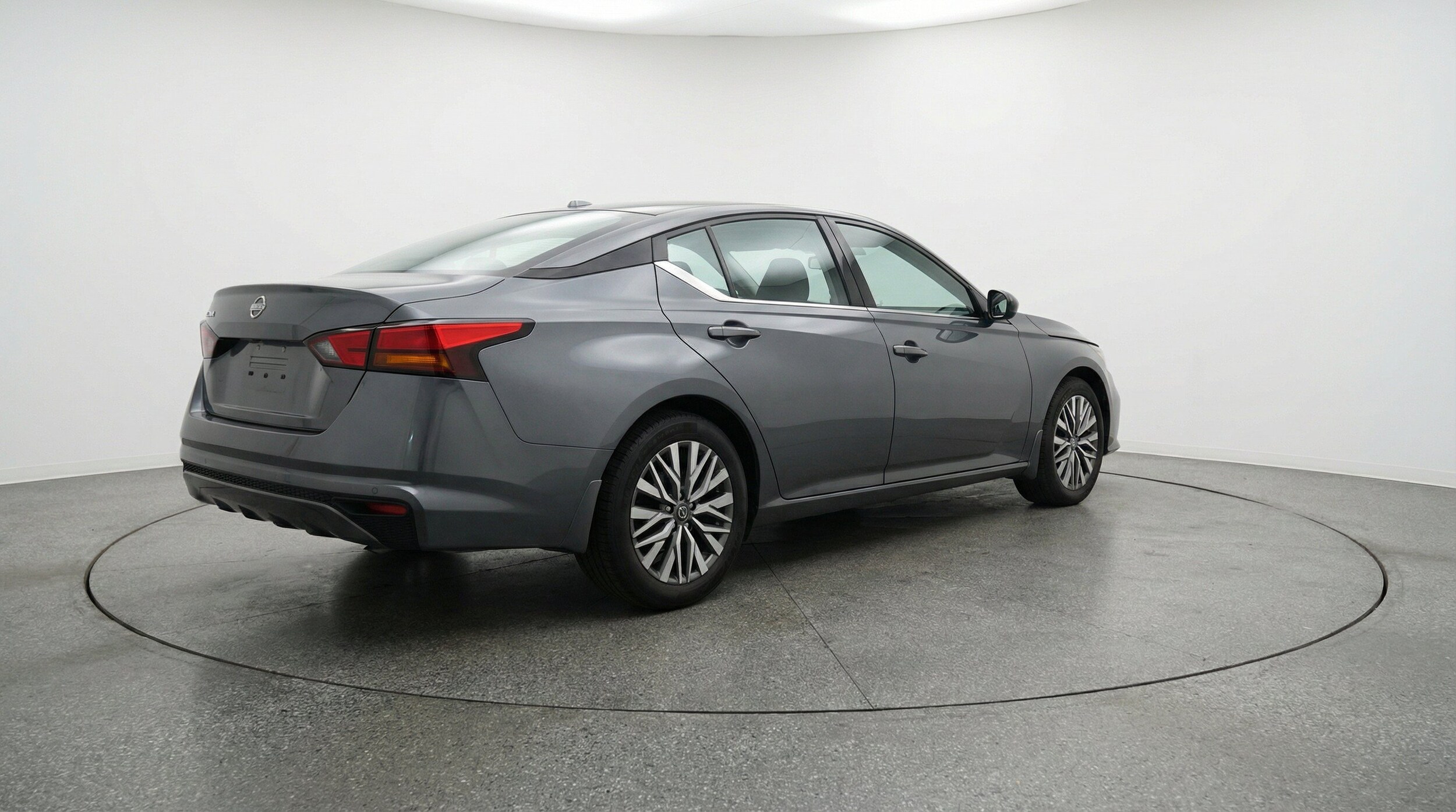 Thumbnail: 2025 Nissan Altima - 9