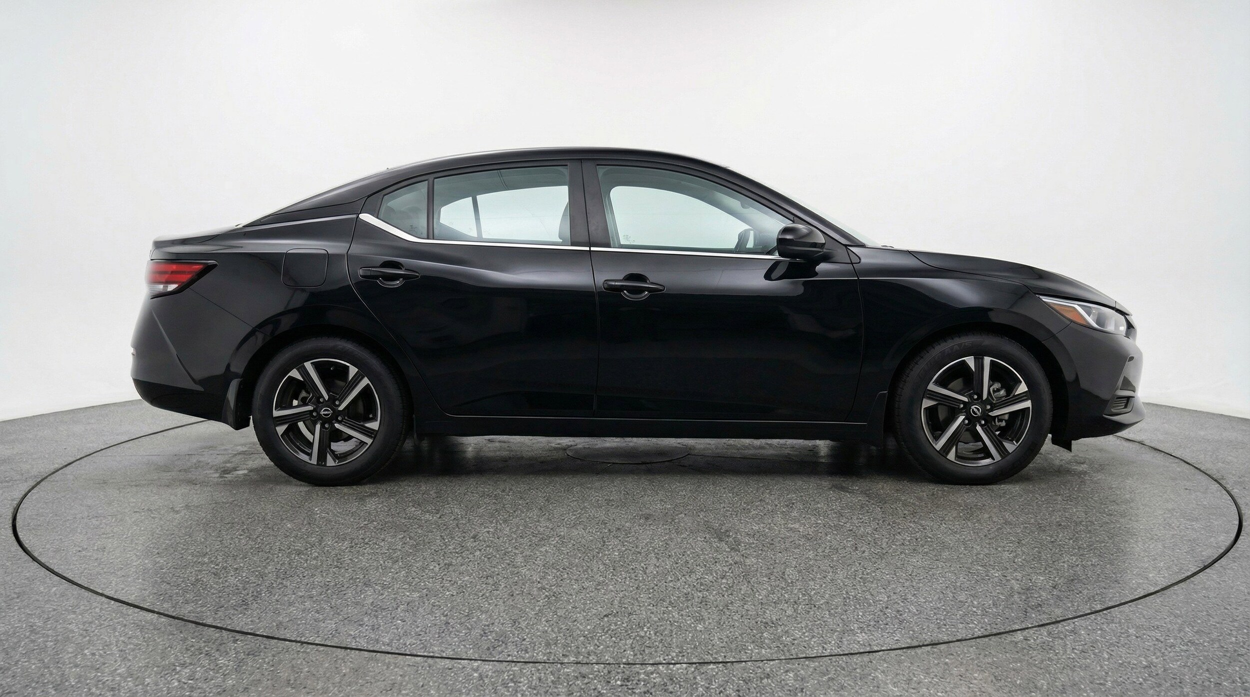 Thumbnail: 2024 Nissan Sentra - 11