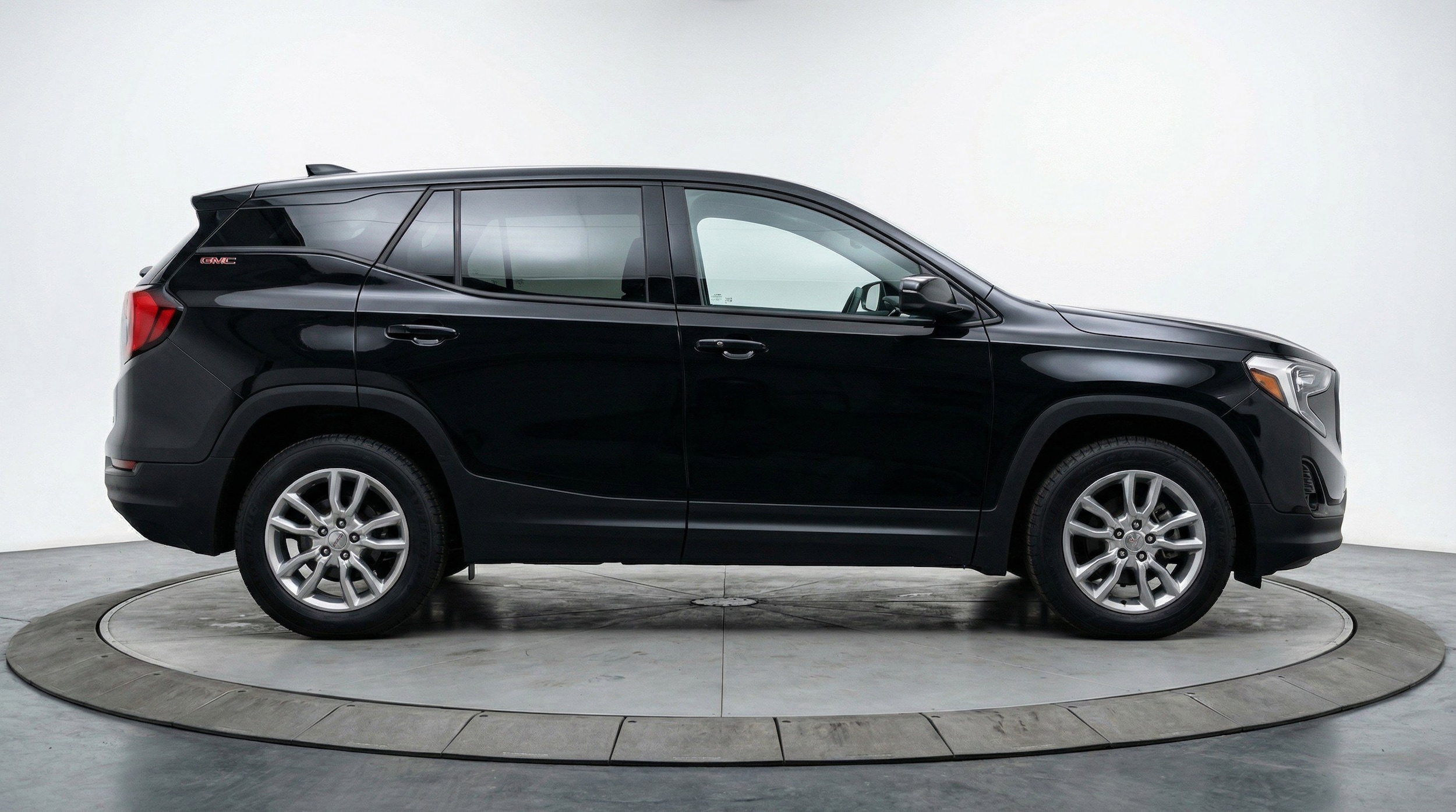 Thumbnail: 2024 GMC Terrain - 11