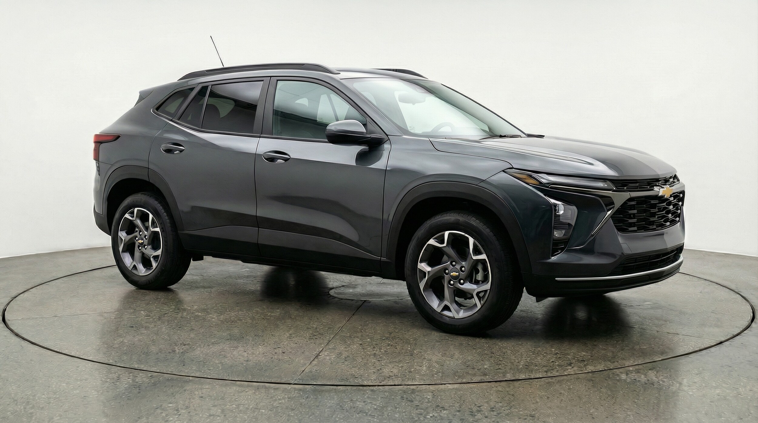 Thumbnail: 2025 Chevrolet Trax - 1