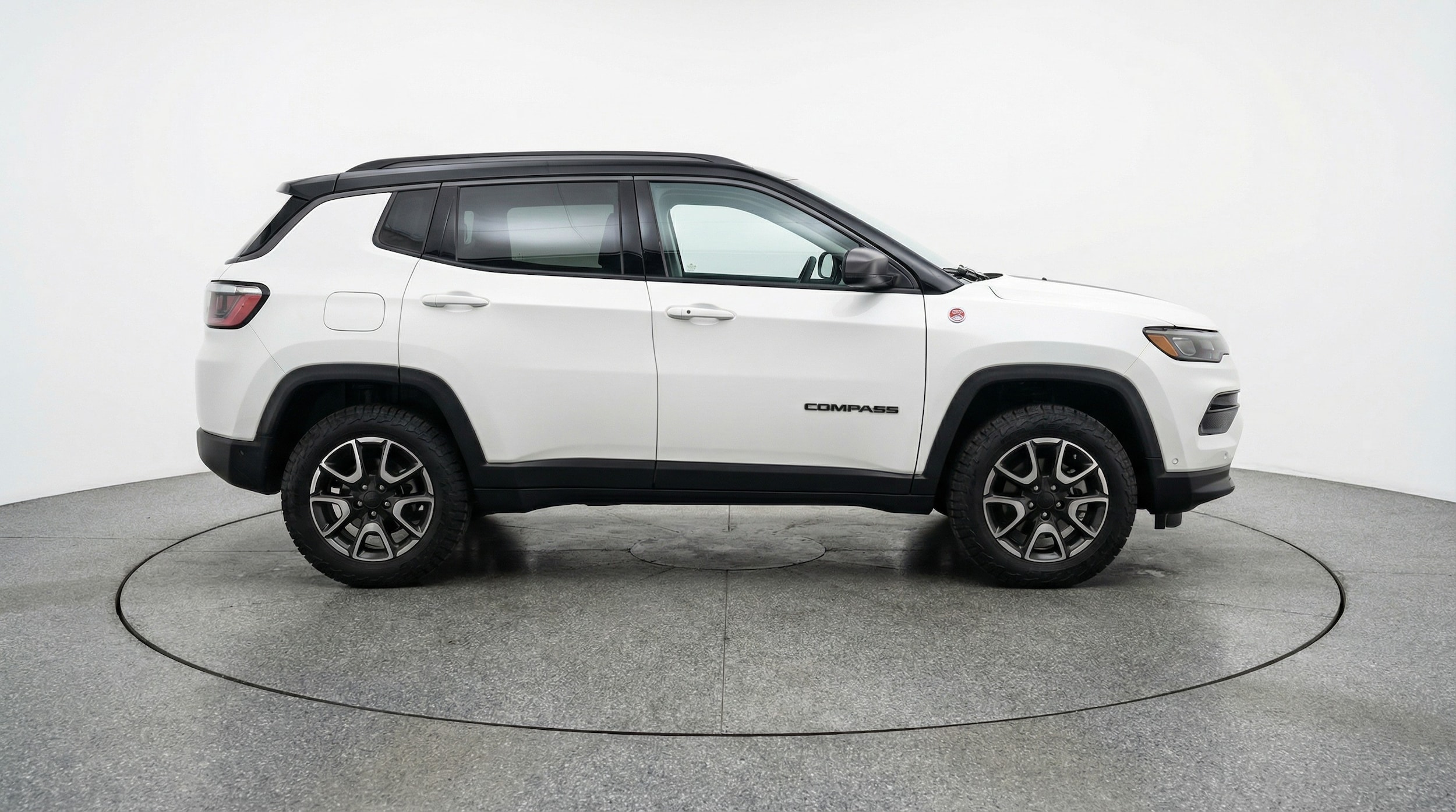 Thumbnail: 2025 Jeep Compass - 8