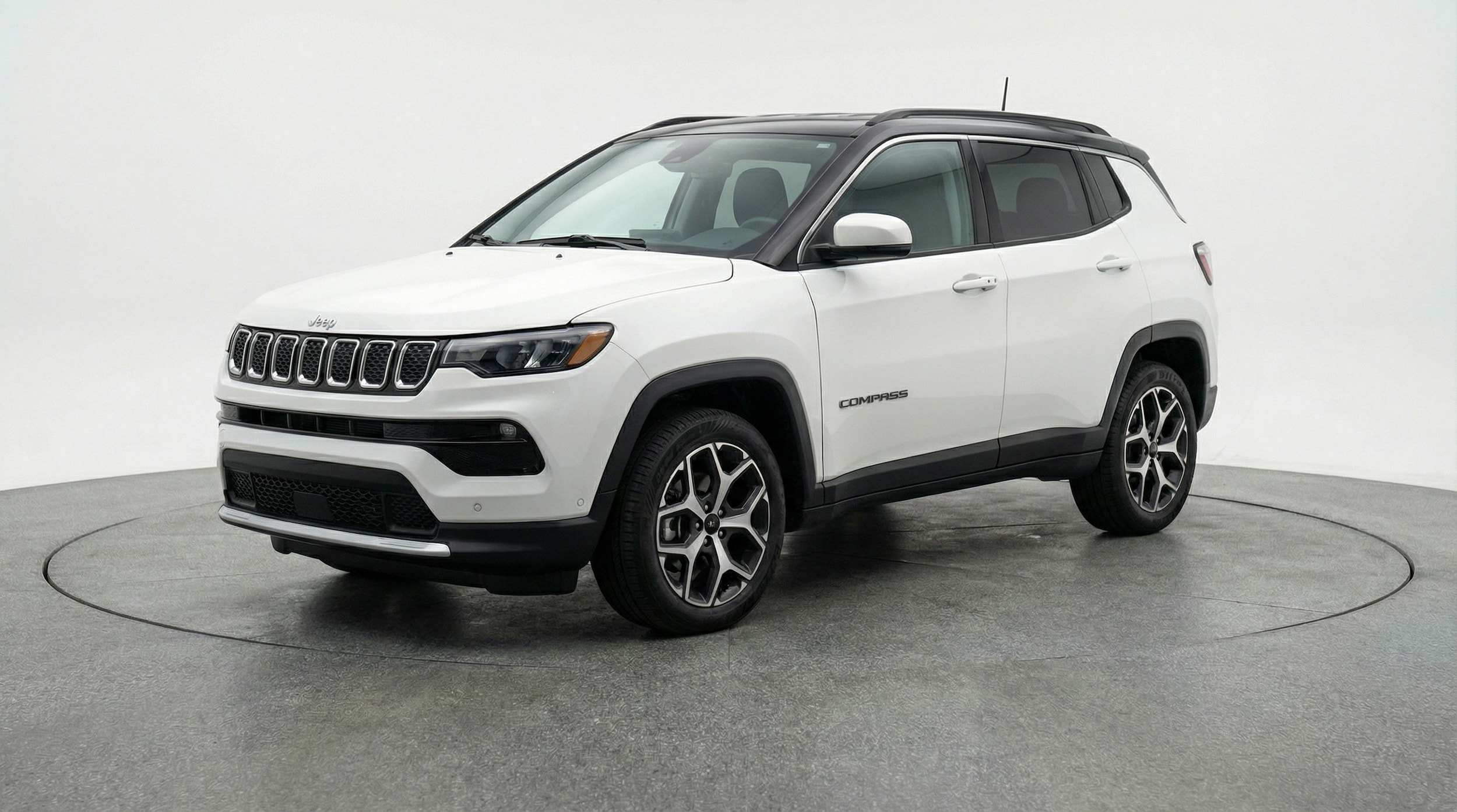 Thumbnail: 2025 Jeep Compass - 3