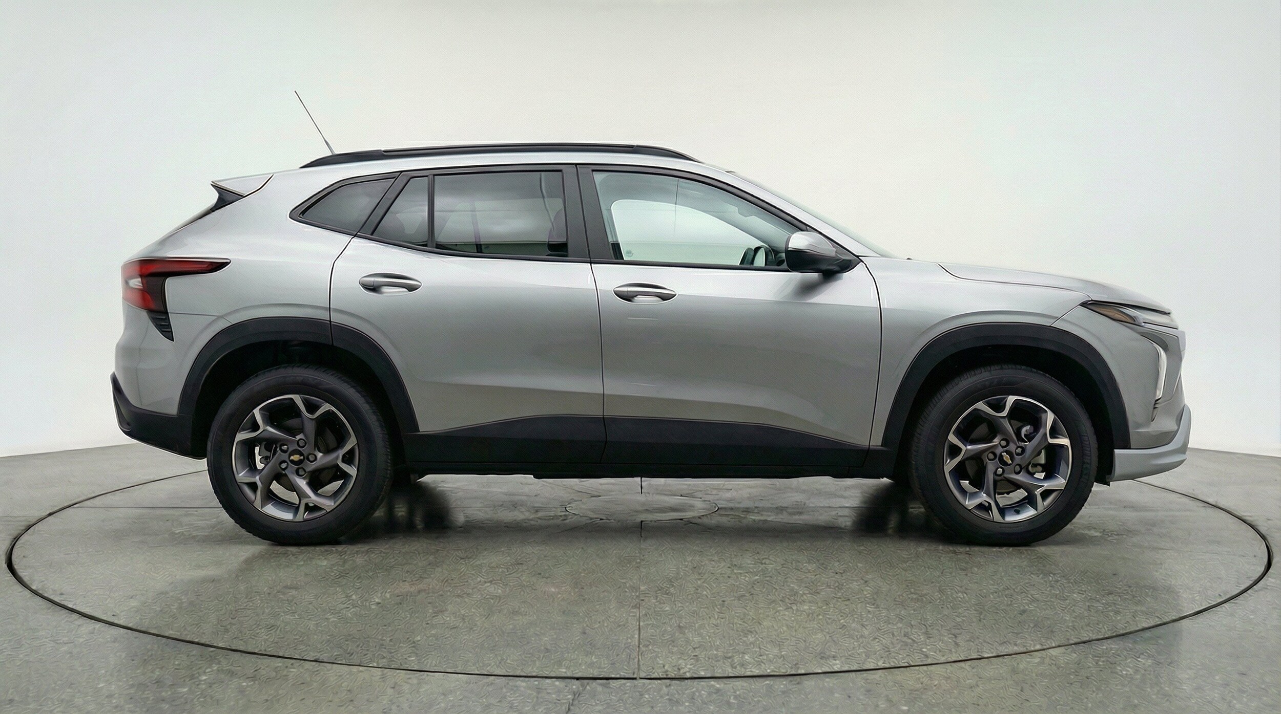 Thumbnail: 2025 Chevrolet Trax - 11
