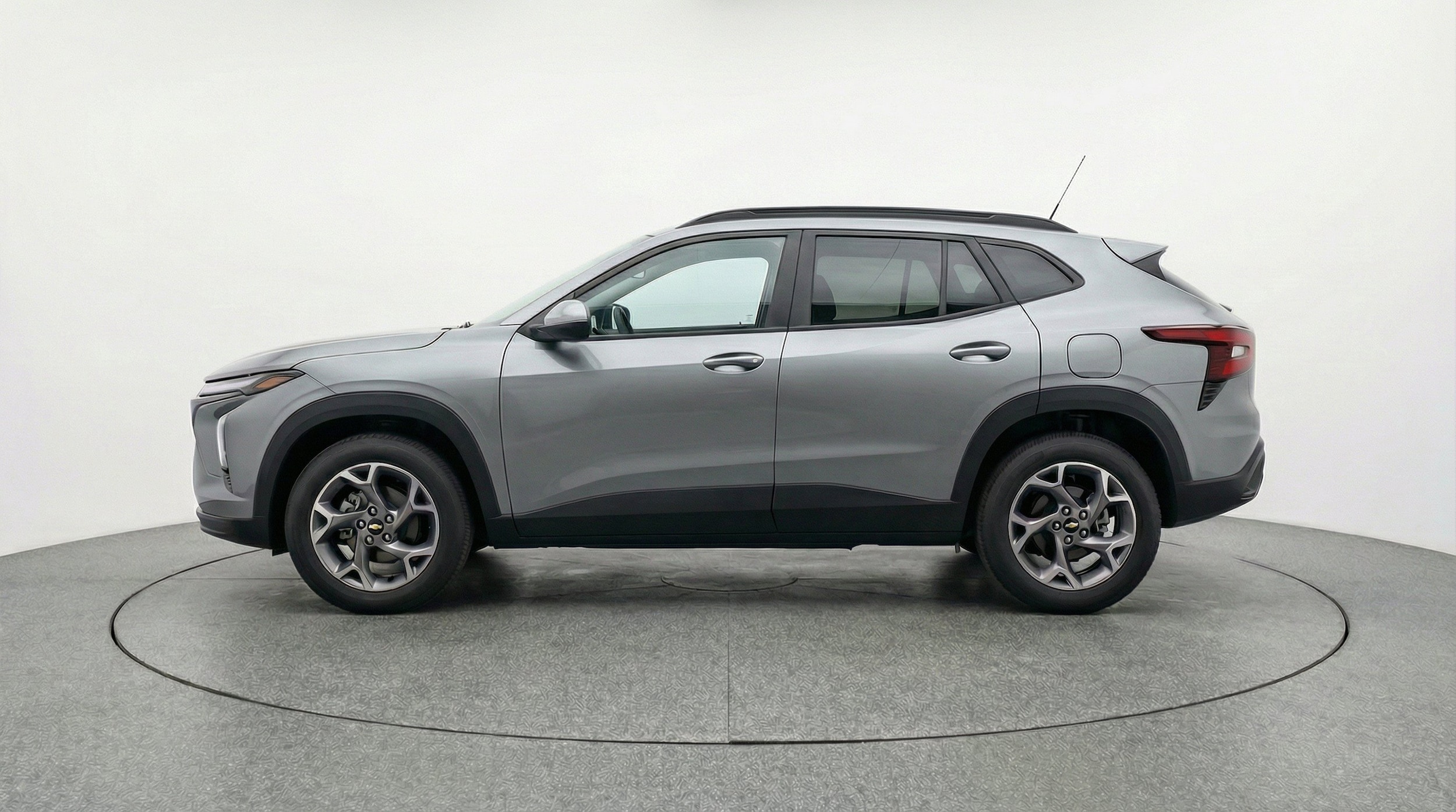 Thumbnail: 2025 Chevrolet Trax - 5