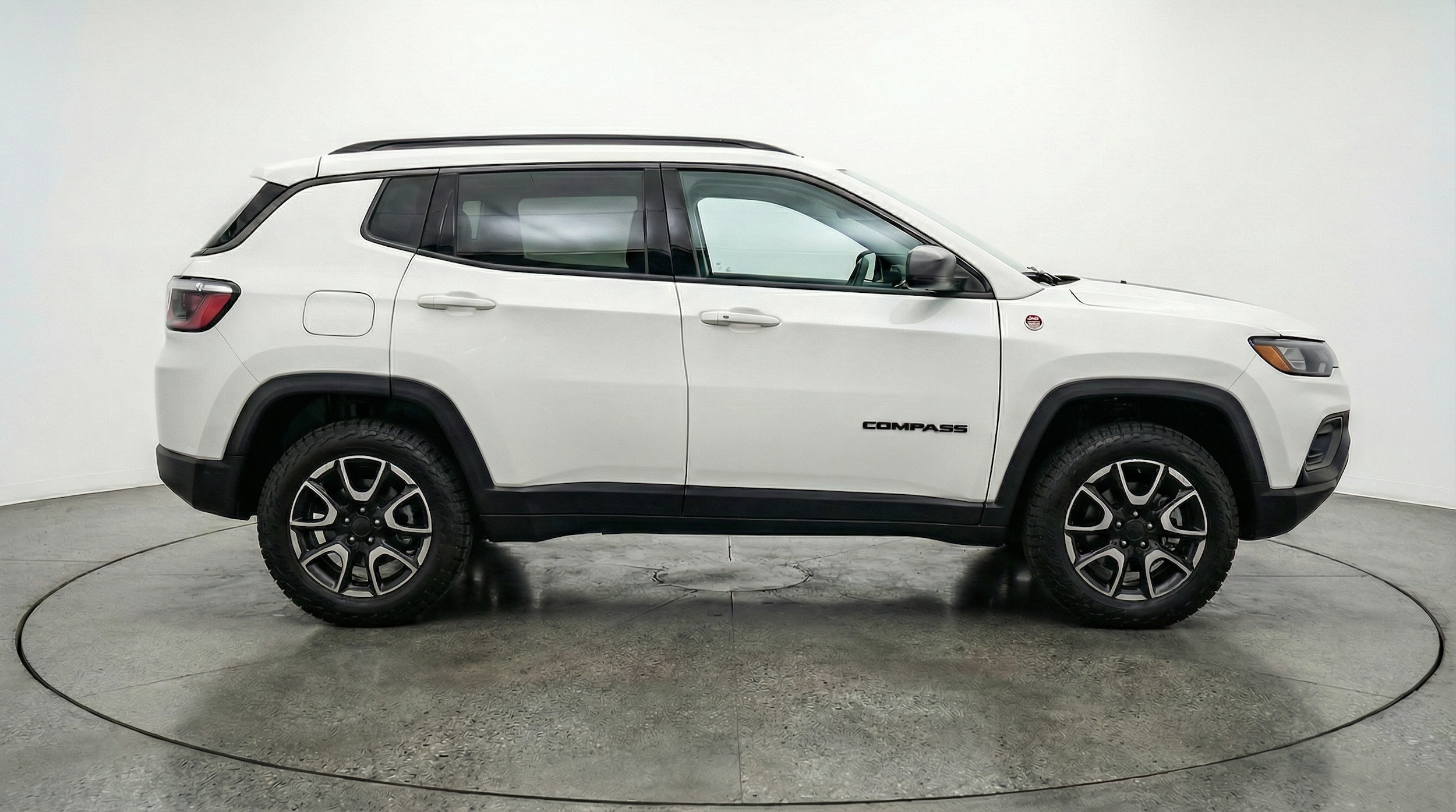 Thumbnail: 2025 Jeep Compass - 8