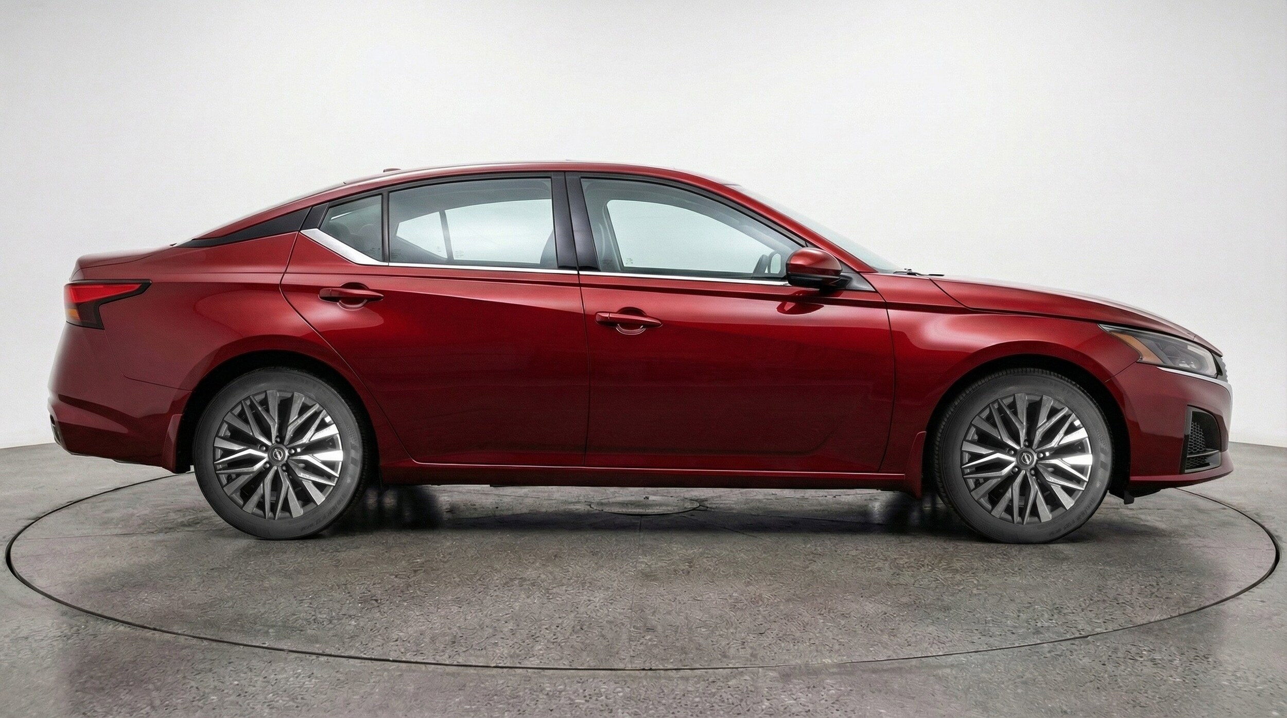 Thumbnail: 2025 Nissan Altima - 11