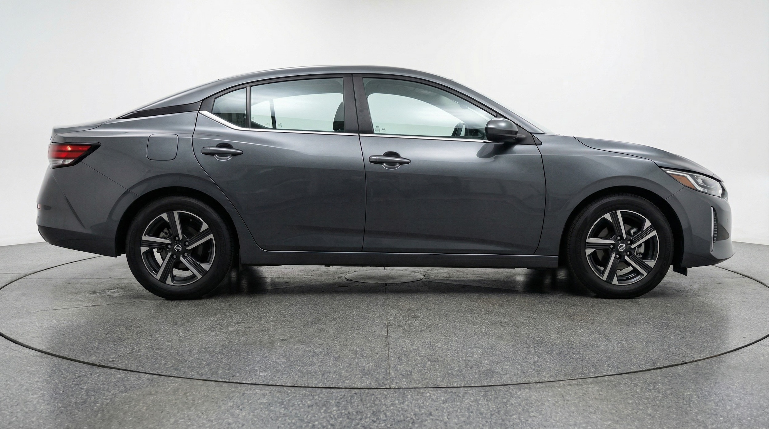 Thumbnail: 2025 Nissan Sentra - 8