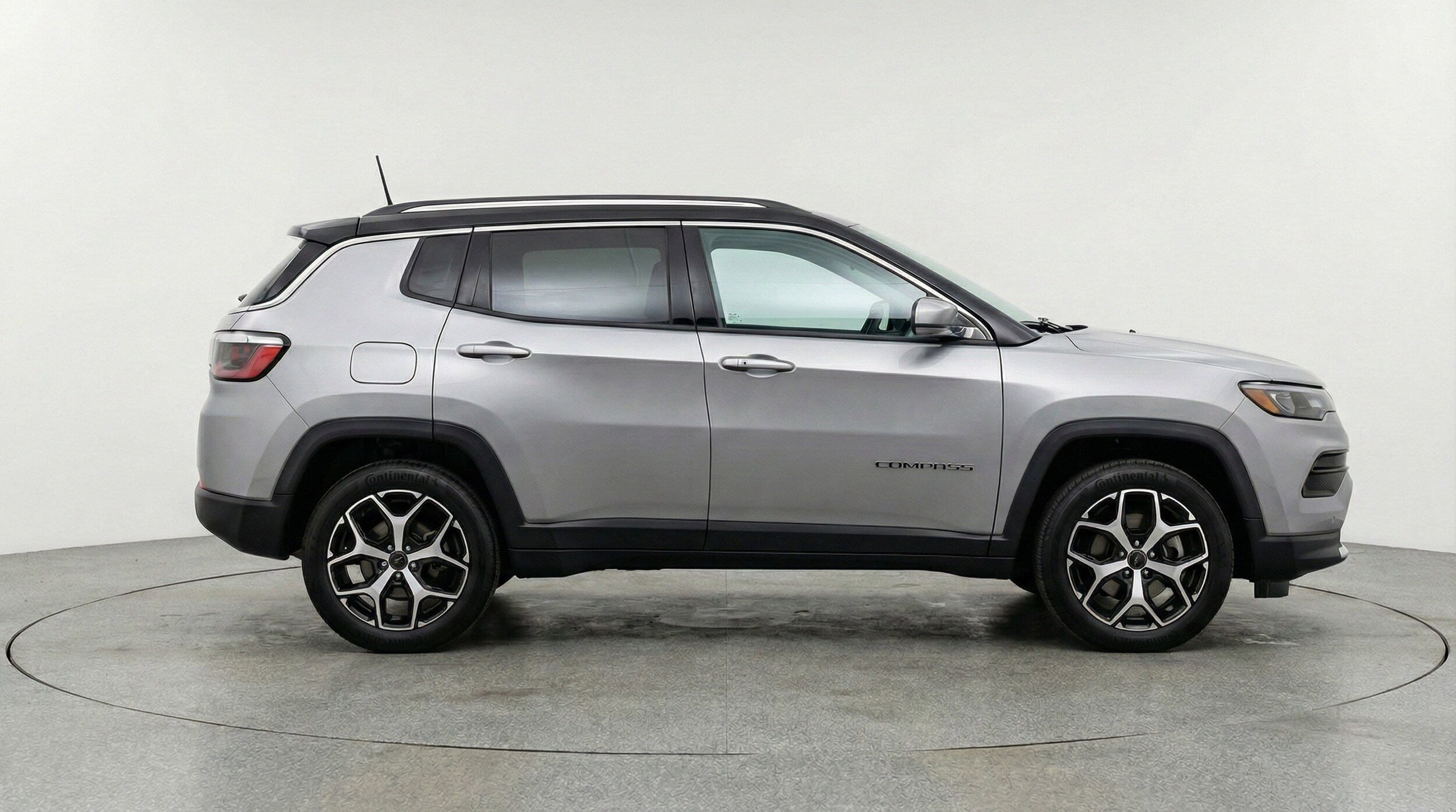 Thumbnail: 2025 Jeep Compass - 11