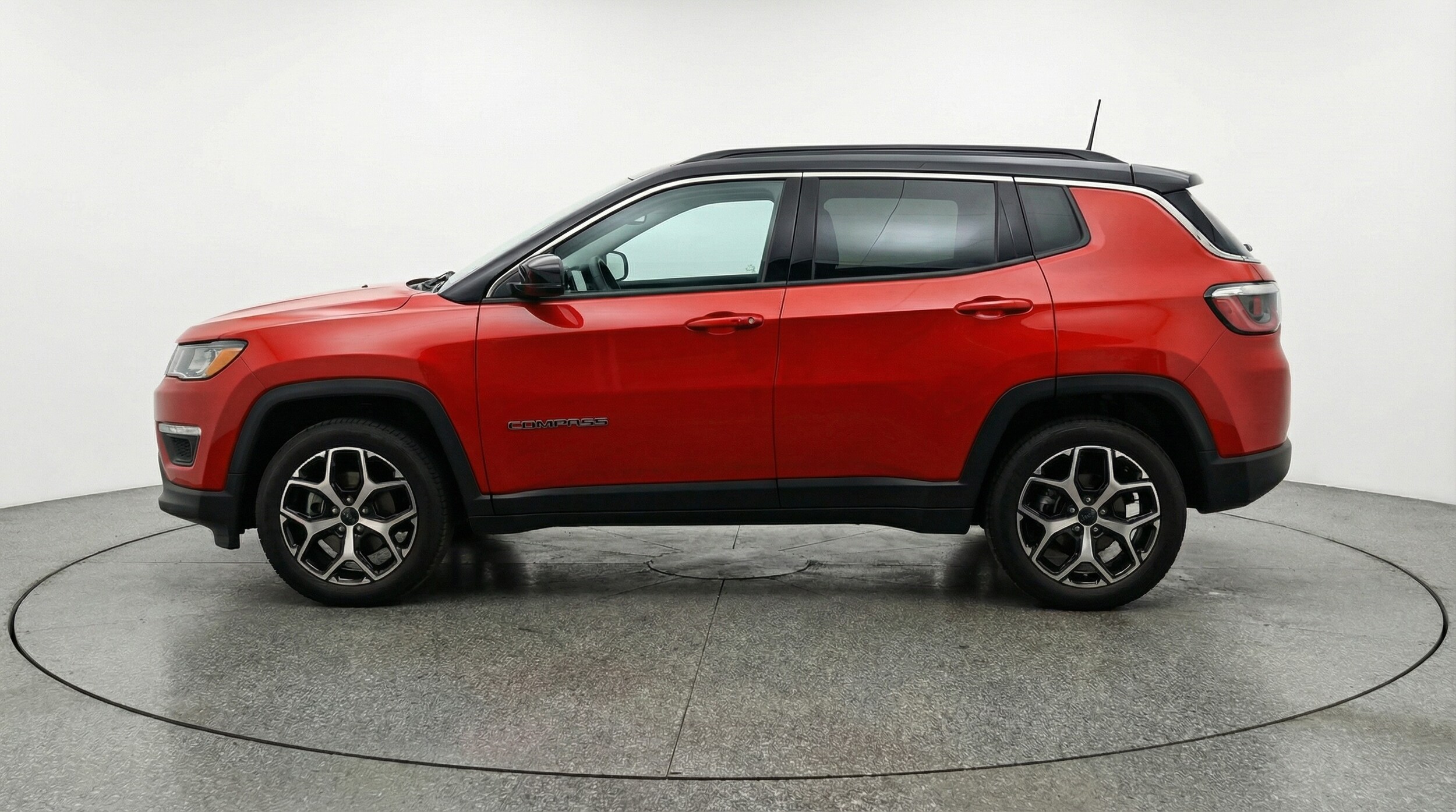 Thumbnail: 2025 Jeep Compass - 4
