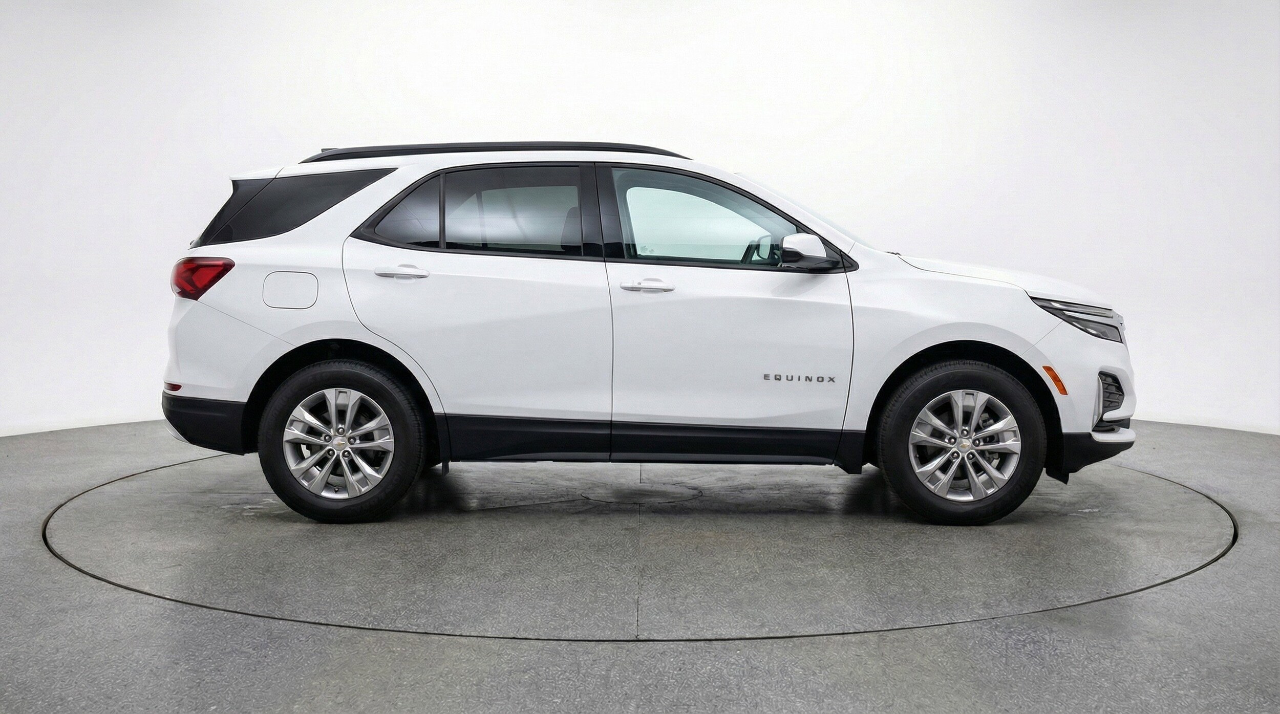 Thumbnail: 2025 Chevrolet Equinox - 11