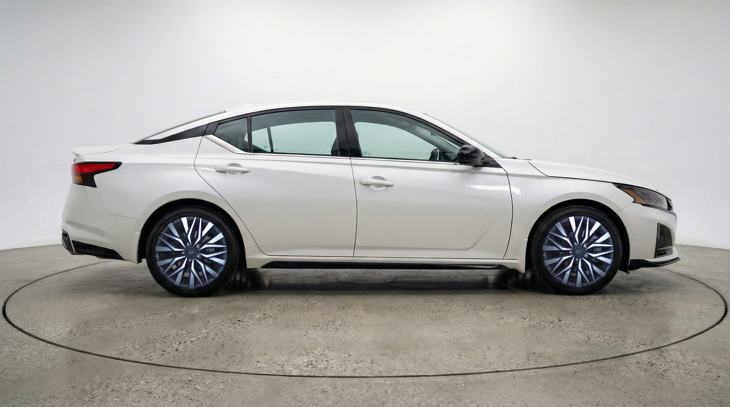 Thumbnail: 2025 Nissan Altima - 8