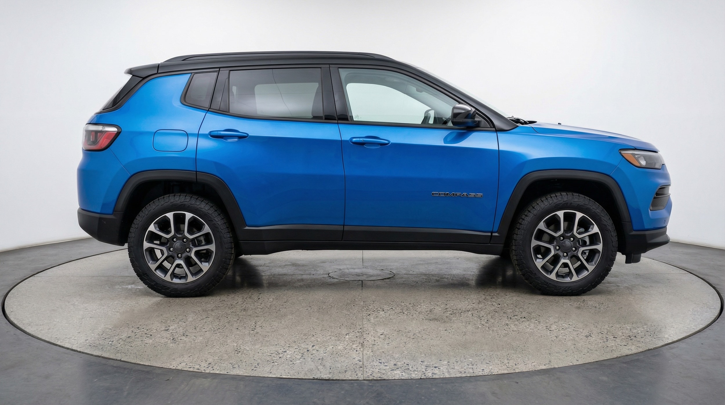 Thumbnail: 2025 Jeep Compass - 8