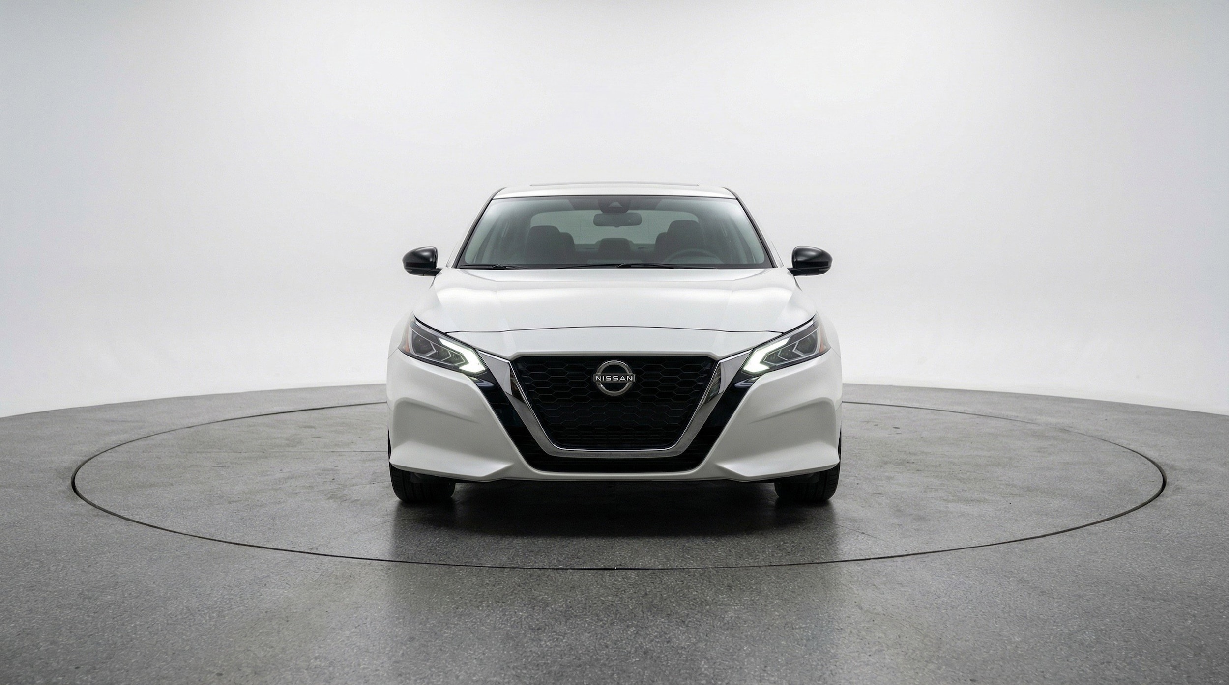 Thumbnail: 2025 Nissan Altima - 2