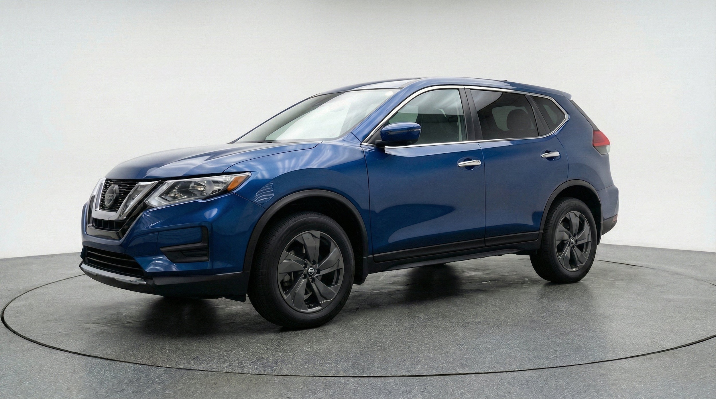 Thumbnail: 2026 Nissan Rogue - 3