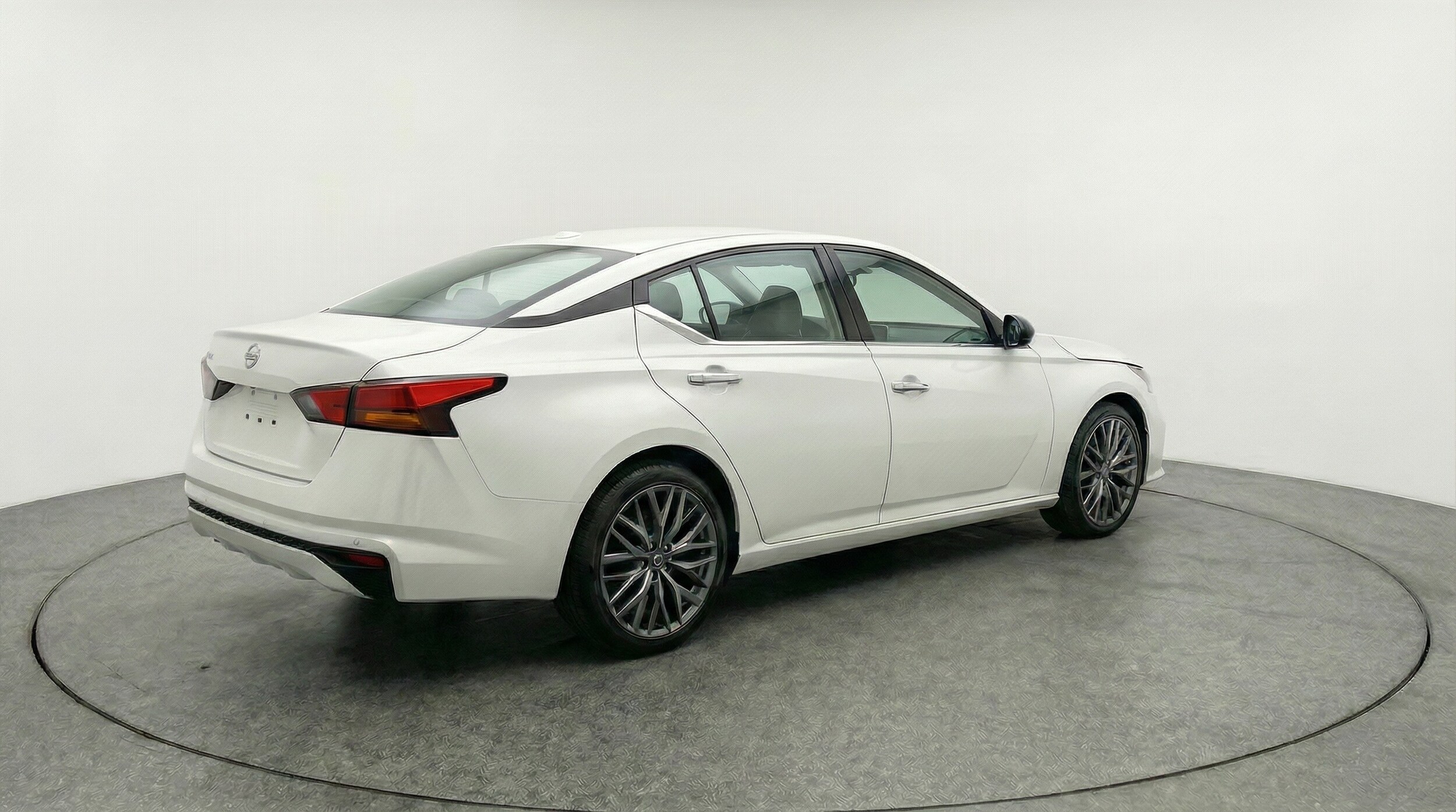 Thumbnail: 2025 Nissan Altima - 7