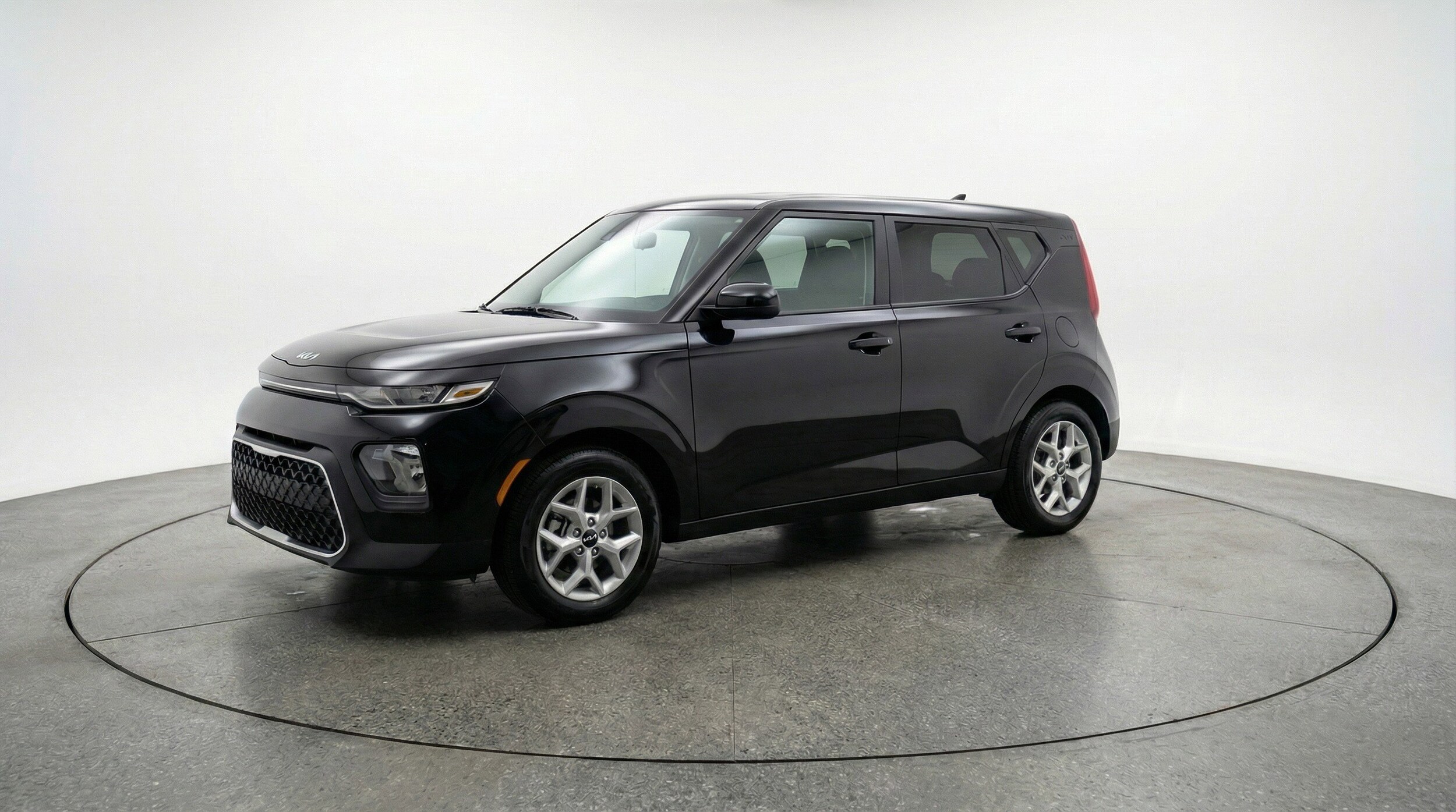 Thumbnail: 2025 Kia Soul - 3