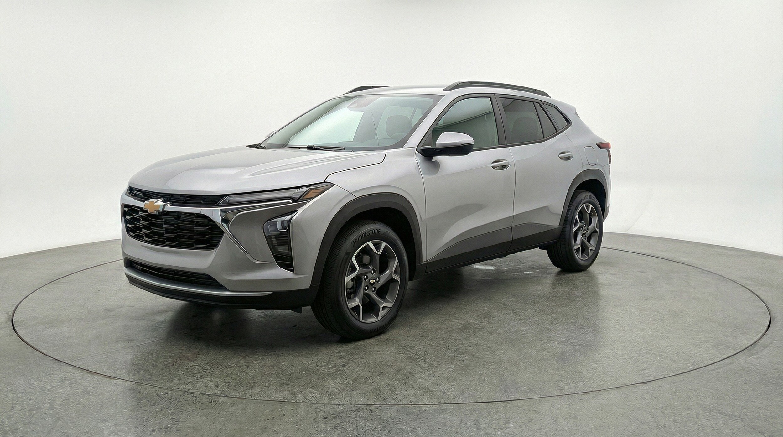 Thumbnail: 2025 Chevrolet Trax - 3