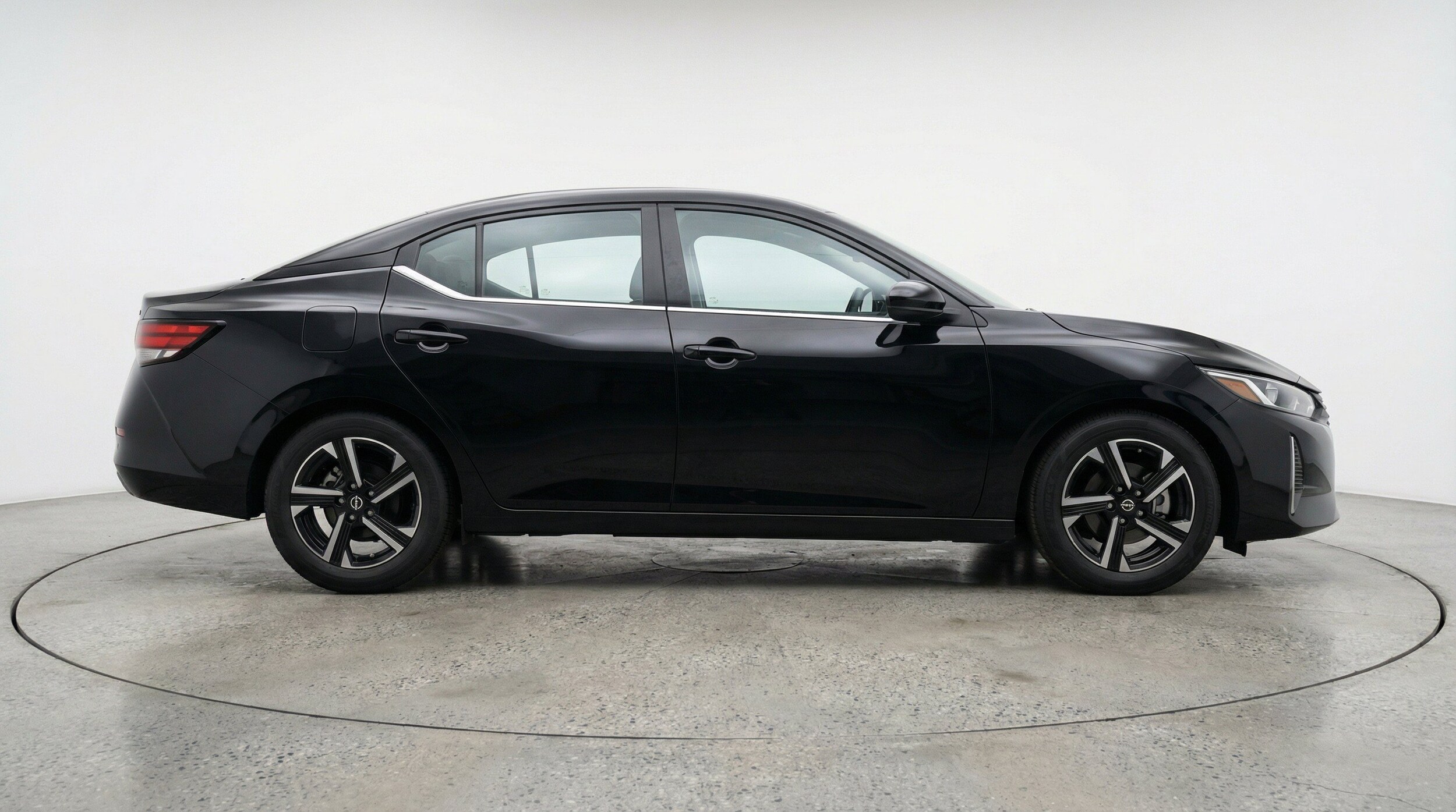 Thumbnail: 2025 Nissan Sentra - 11
