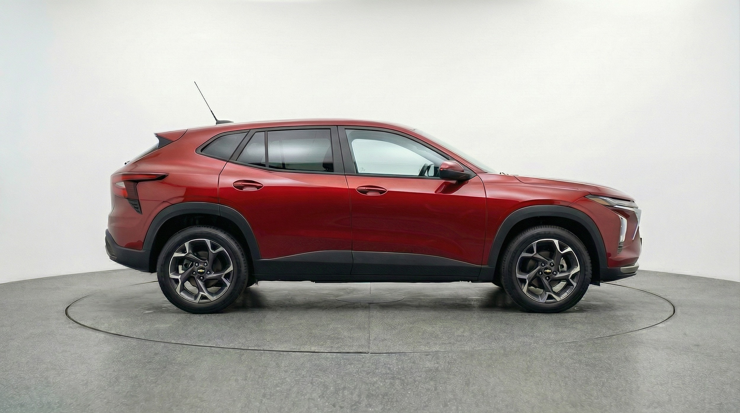 Thumbnail: 2025 Chevrolet Trax - 8